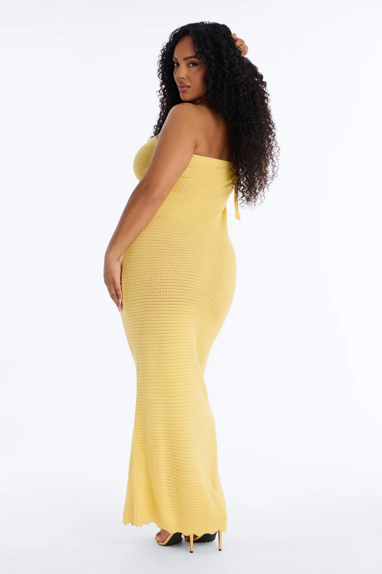 Coastal Escape Crochet Maxi Dress - Yellow - Image 8