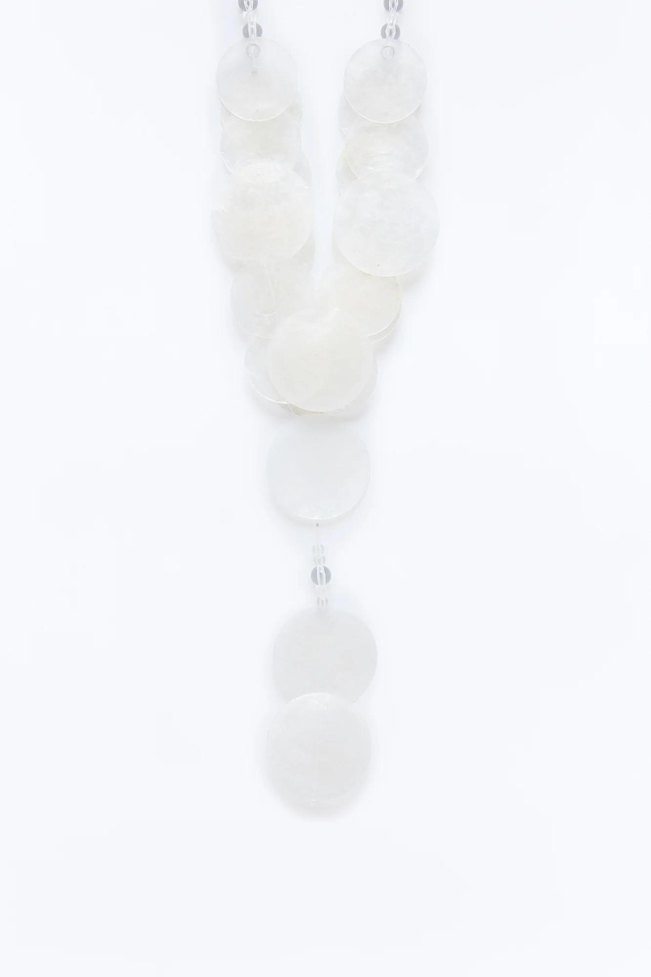 Crisp Shell Rounds Necklace - Ivory - Image 3
