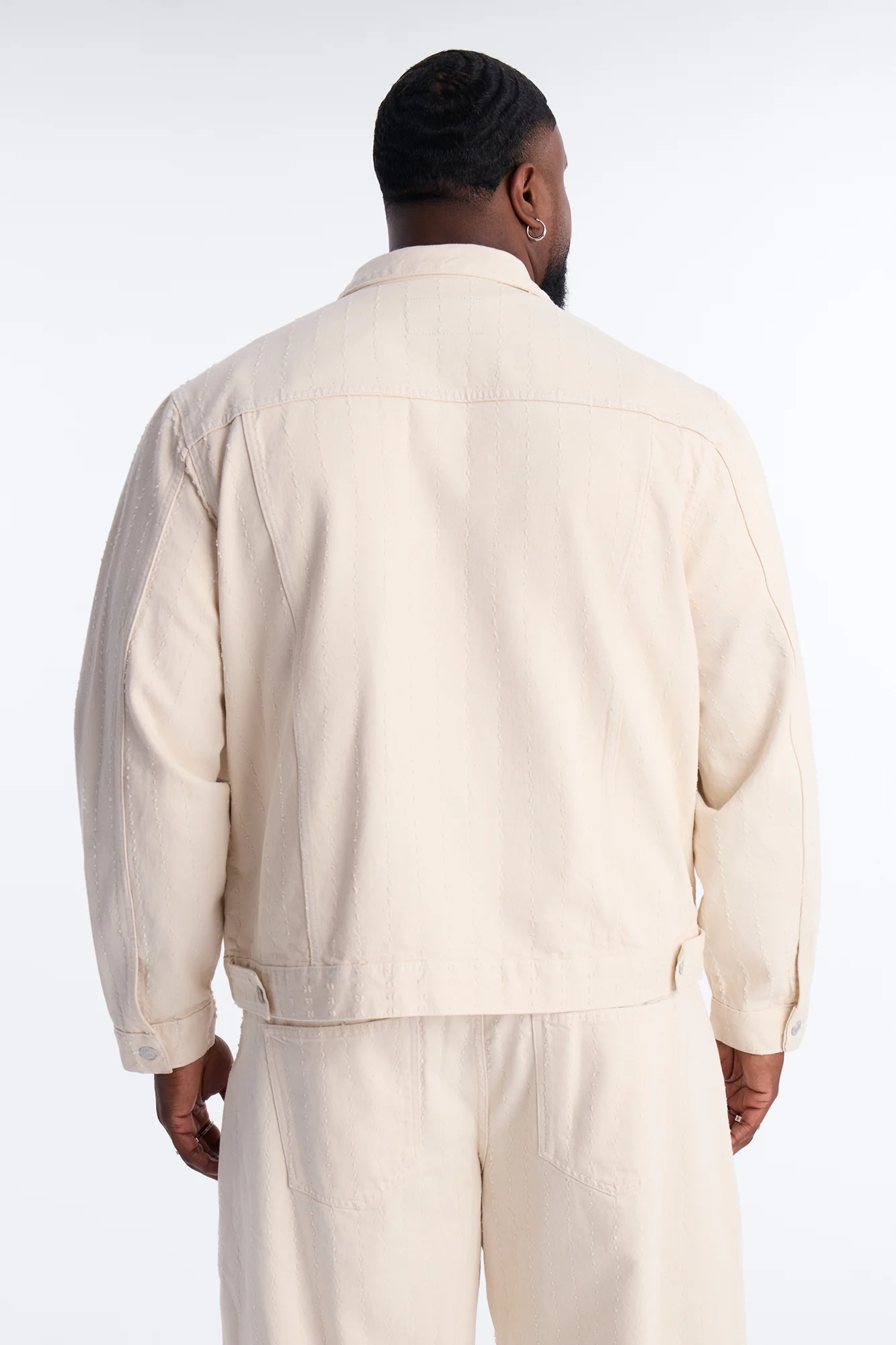 Cropped Feeling Edgy Denim Jacket - Cream - Image 8