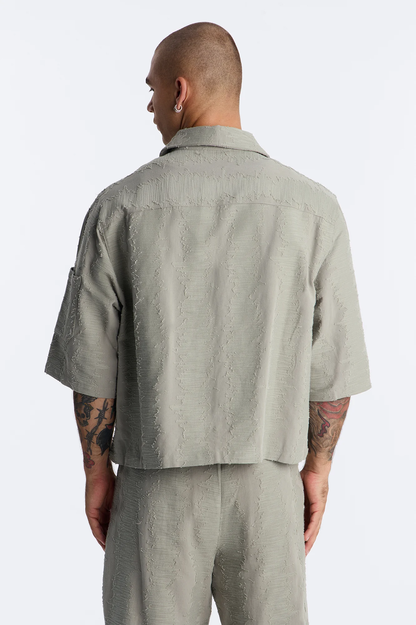 Cropped Sands Of Time Button Up Shirt - Sage - Image 4
