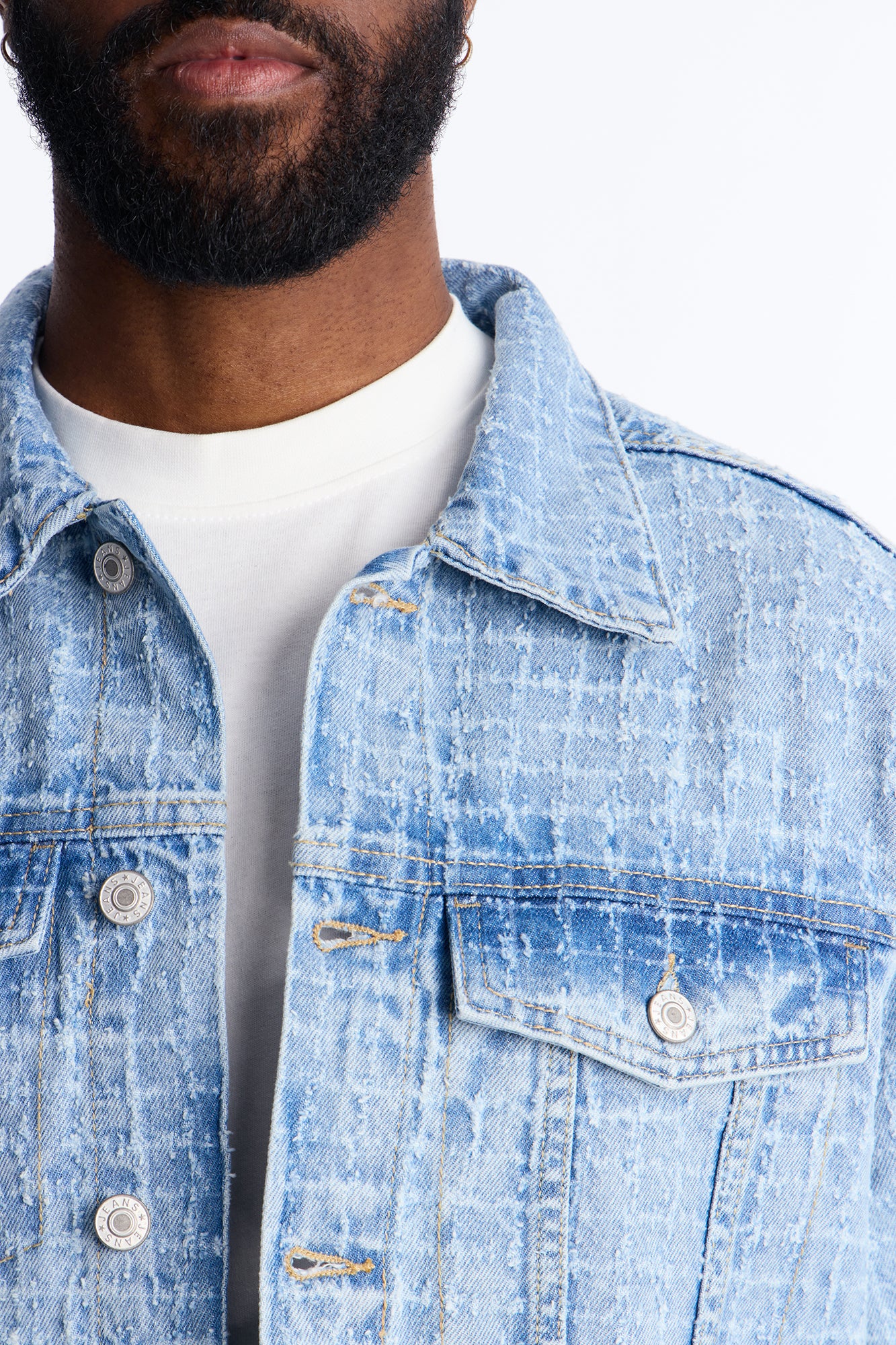 Cropped Windowpane Denim Trucker Jacket - Light Wash - Image 3