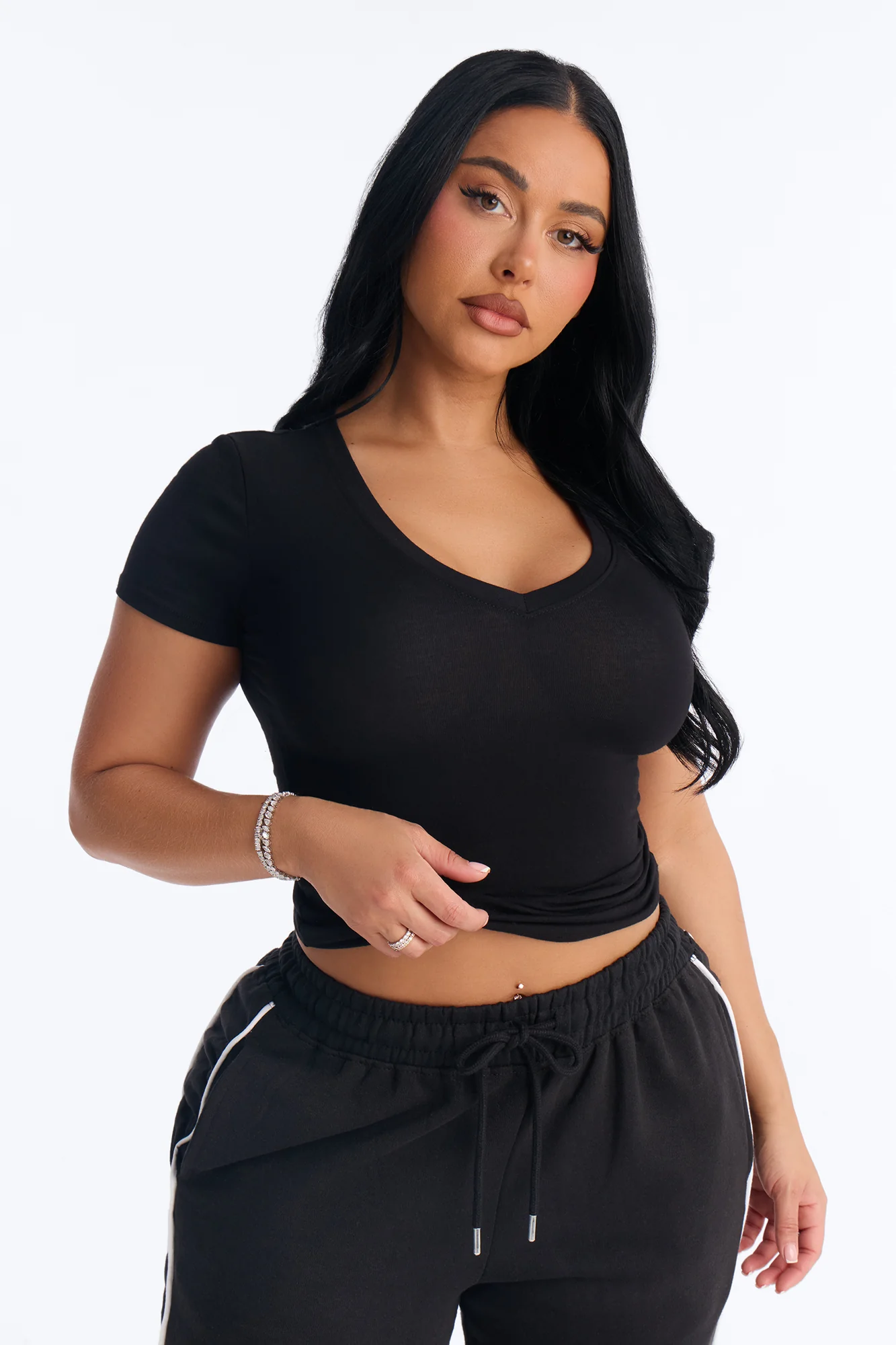 Darlene Basic V Neck Top - Black