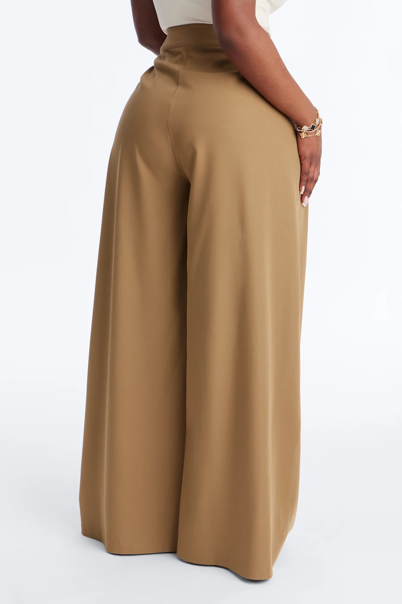 Darlene Crepe Super Wide Leg Pant 33″ - Olive - Image 6