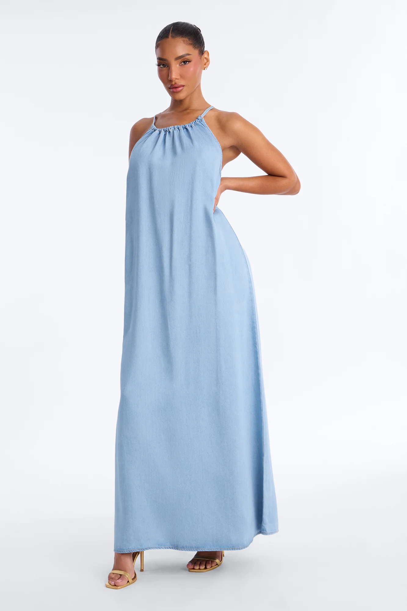 Daytime Chic Denim Maxi Dress - Light Wash