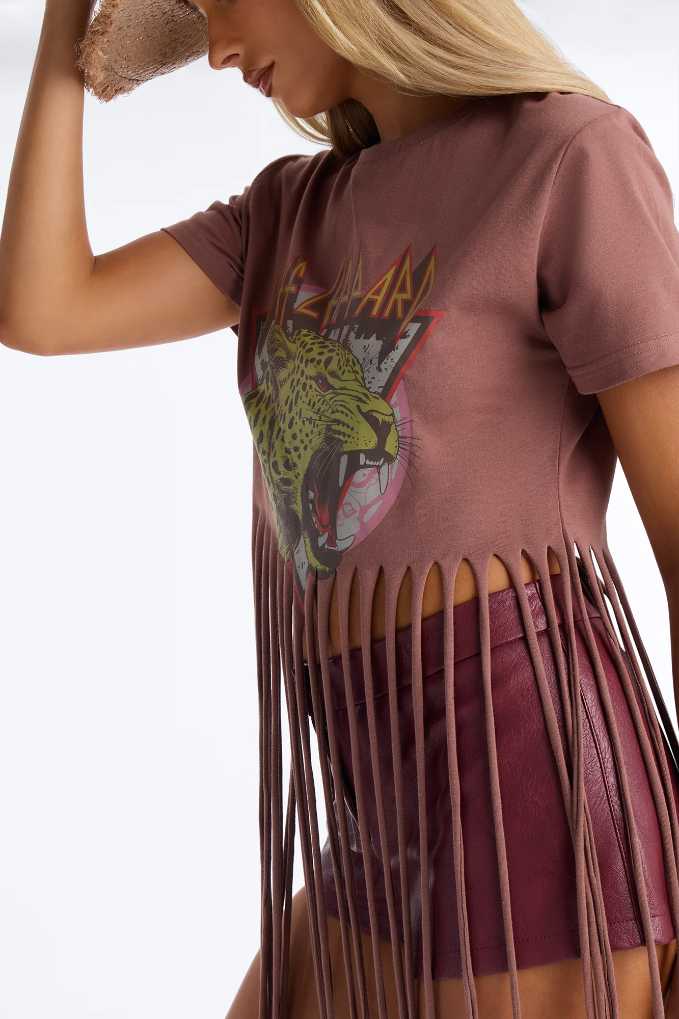 Def Leppard Fringe Tee - Brown - Image 3