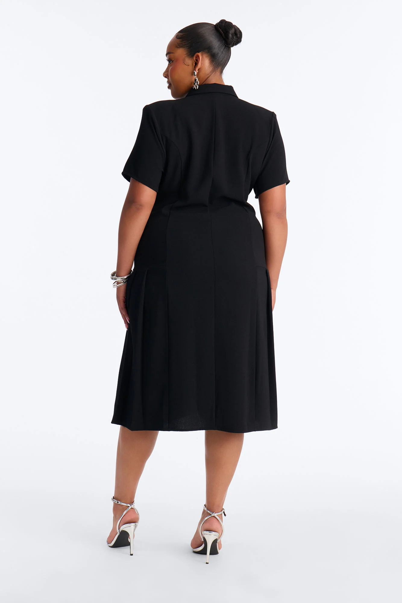 Delaney Button Up Pleated Midi Dress - Black - Image 7