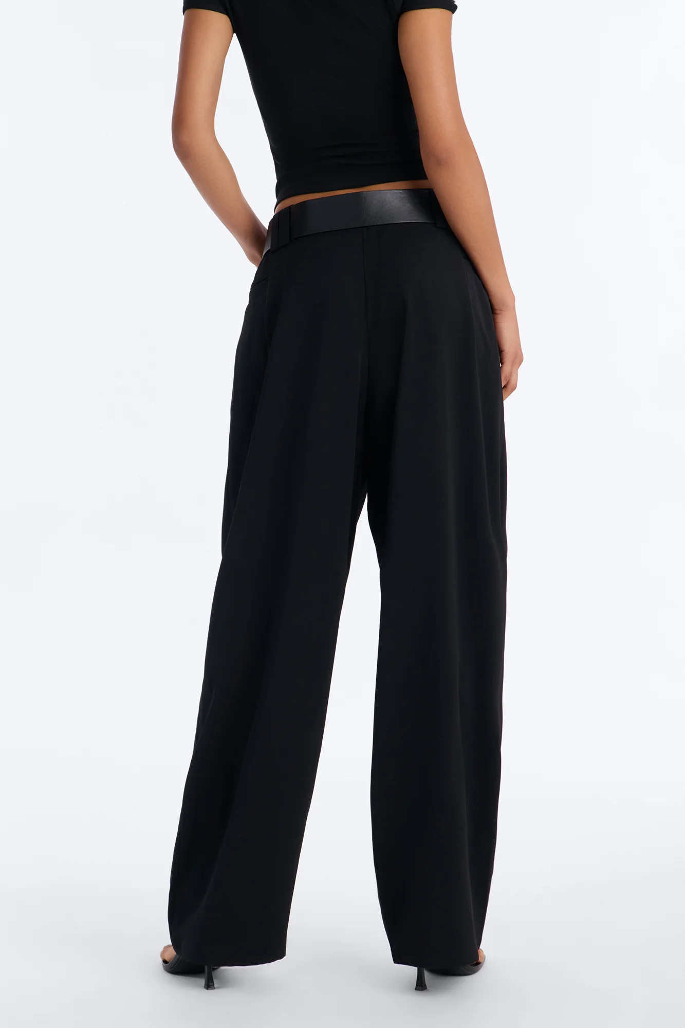 Diana Belted Wide Leg Pleated Trouser - Black - Image 4