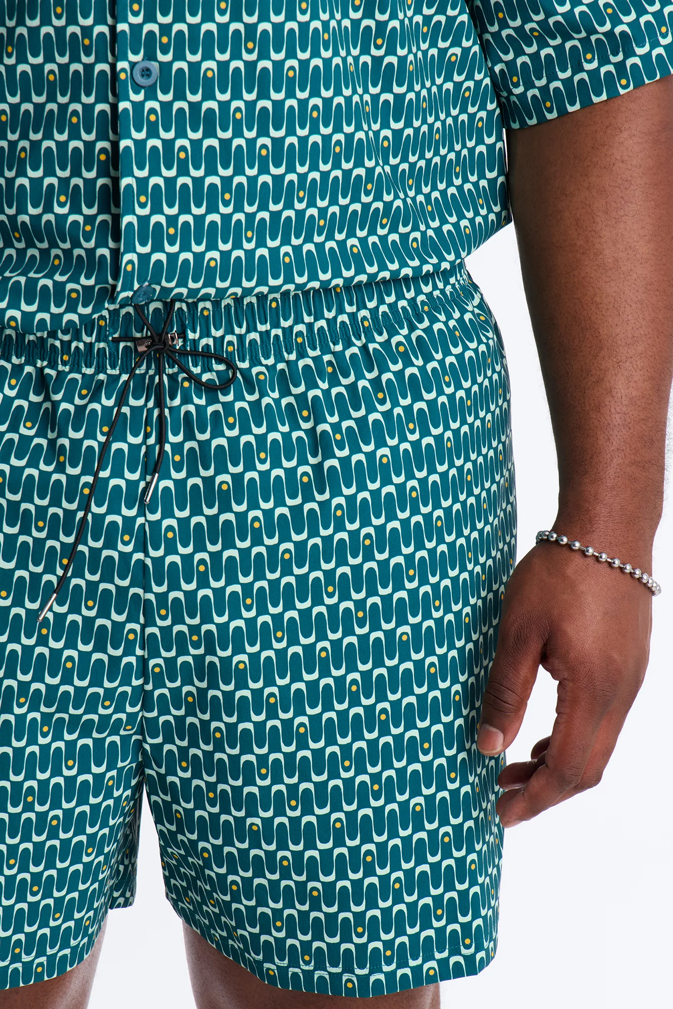 Disco Plunge Geometric Swim Trunk 4″ - Teal/combo - Image 6