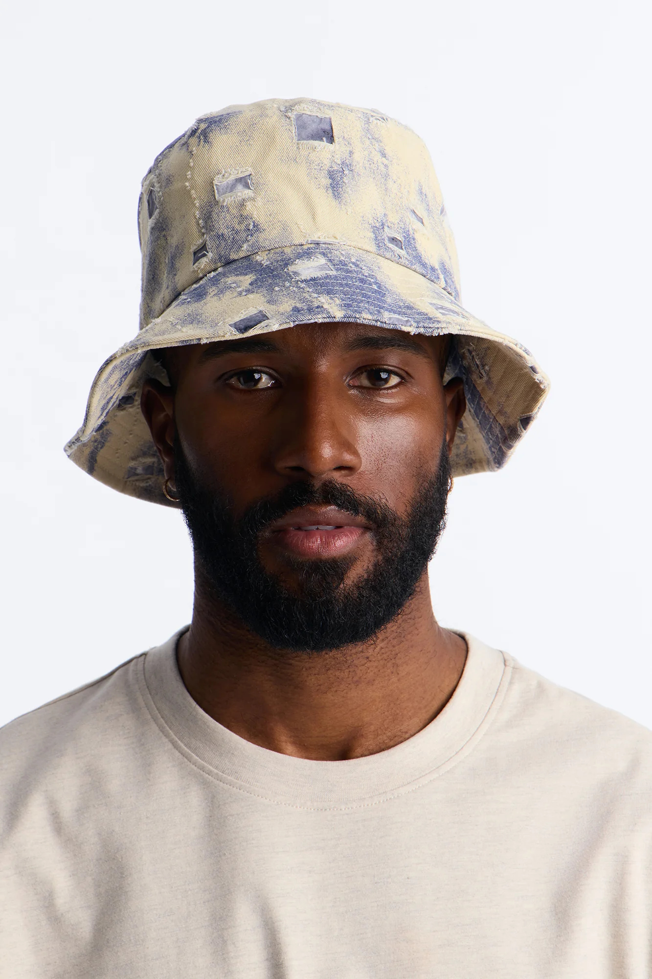 Distressed Detail Painted Denim Bucket Hat - Cream/combo