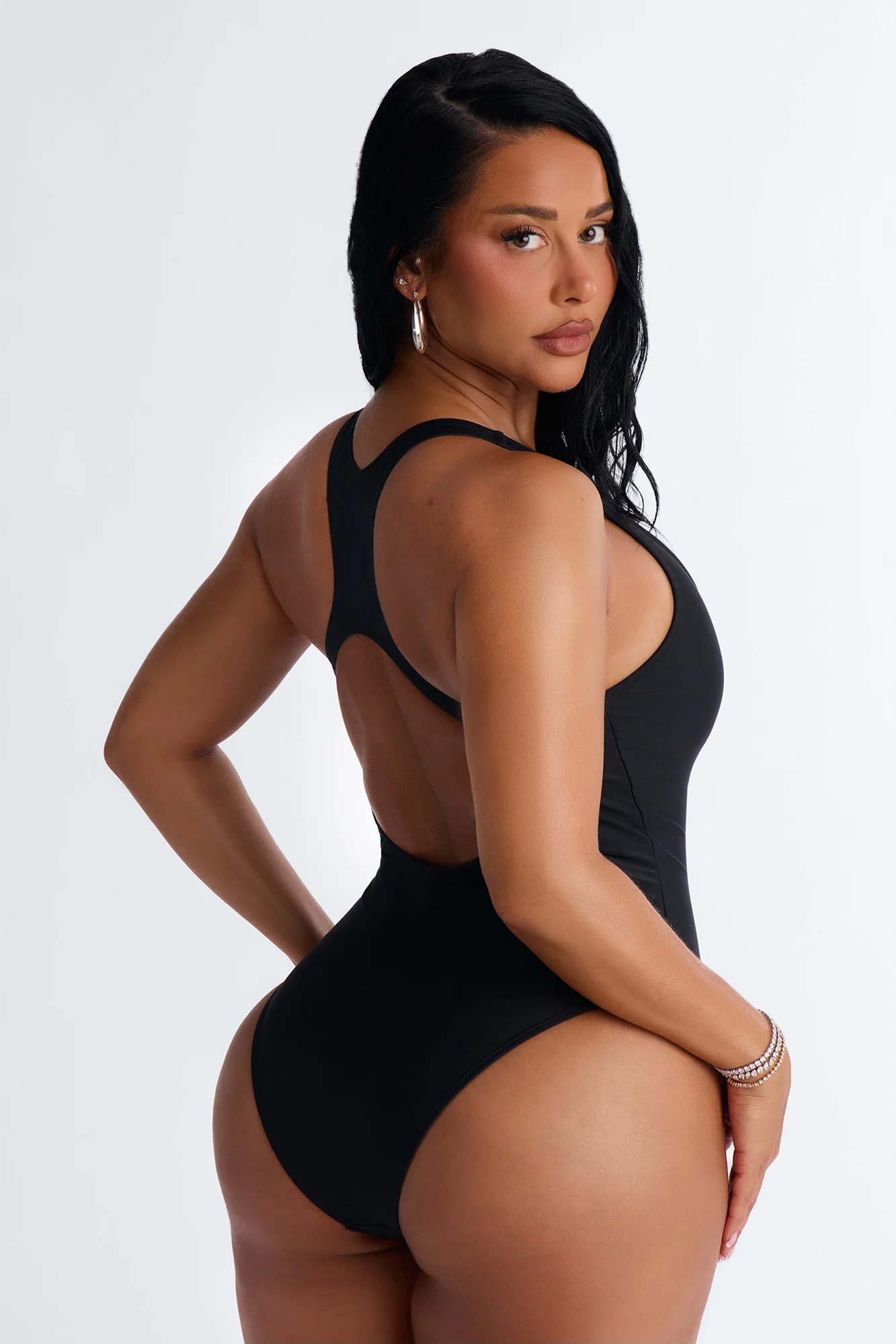 Donna Sleeveless Scoop Neck 1 Piece Swimsuit - Black - Image 3