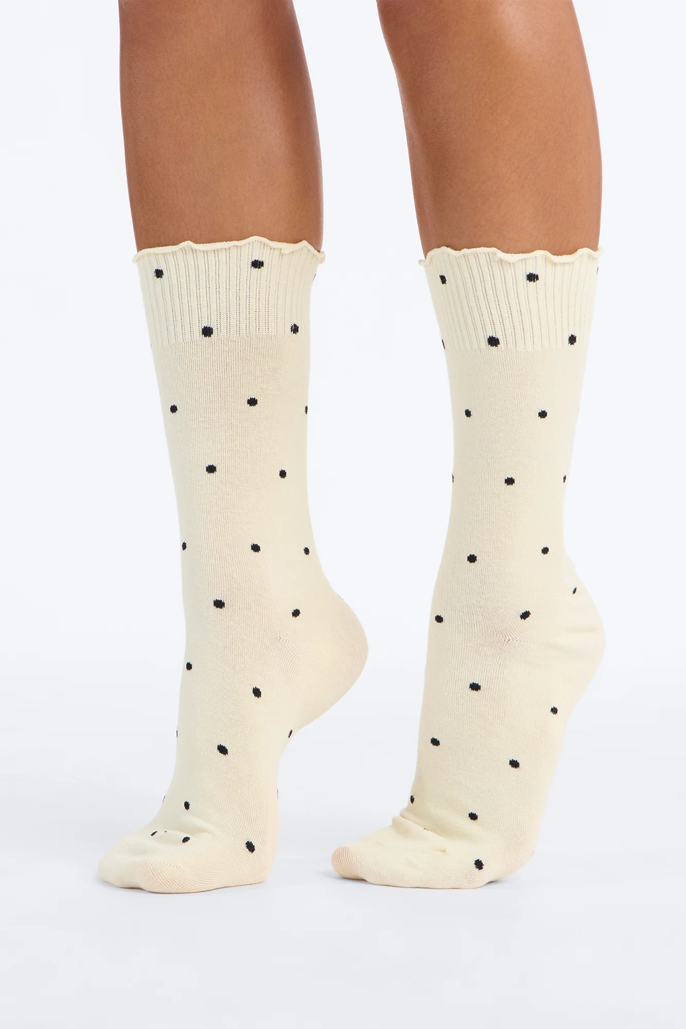 Dots And Ruffles 2 Pack Crew Socks - White/Black - Image 2