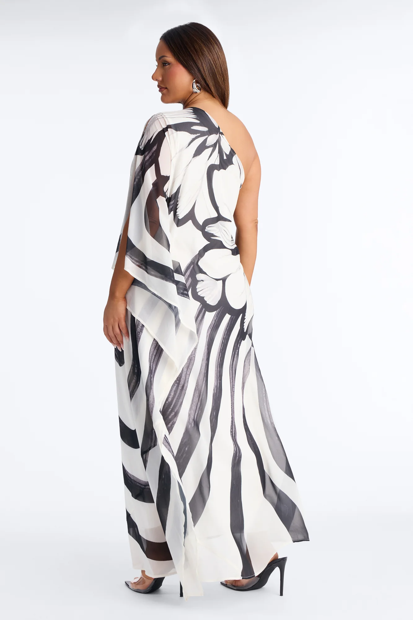 Draped In Luxe Chiffon Kaftan Maxi Dress - Black/combo - Image 9
