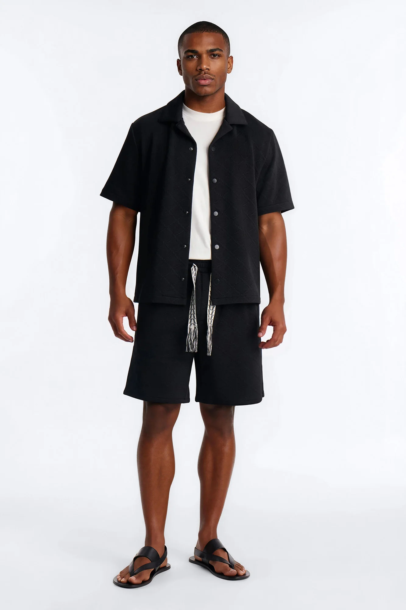 Duke Relaxed Short - Black - Image 2