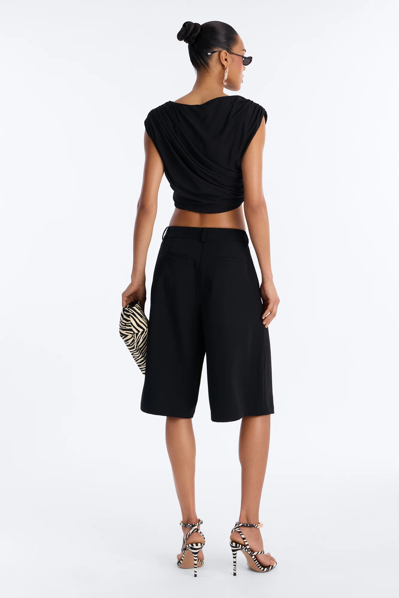 Effortless Muse Bermuda Short Set - Black - Image 4