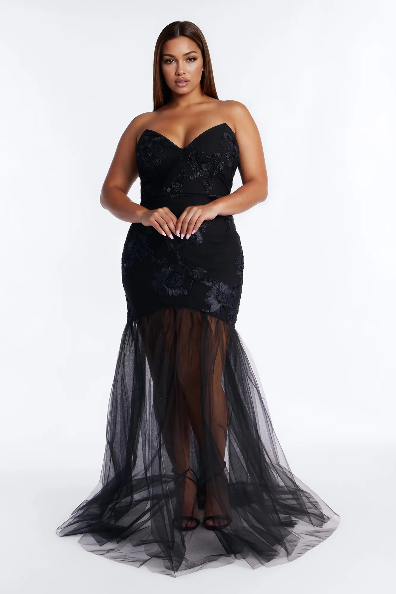 Elena Embroidered Mermaid Gown - Black - Image 5