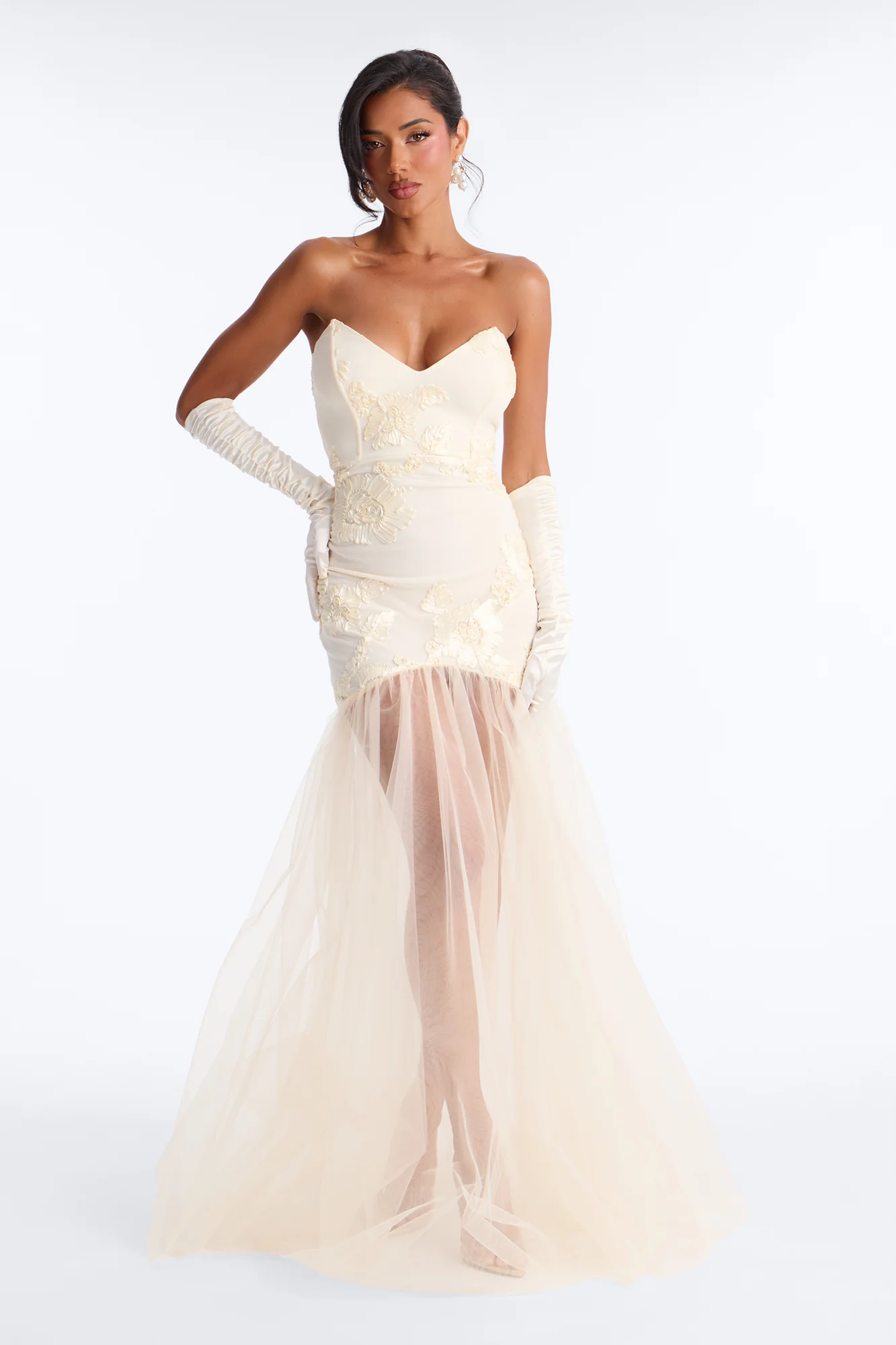 Elena Embroidered Mermaid Gown - White