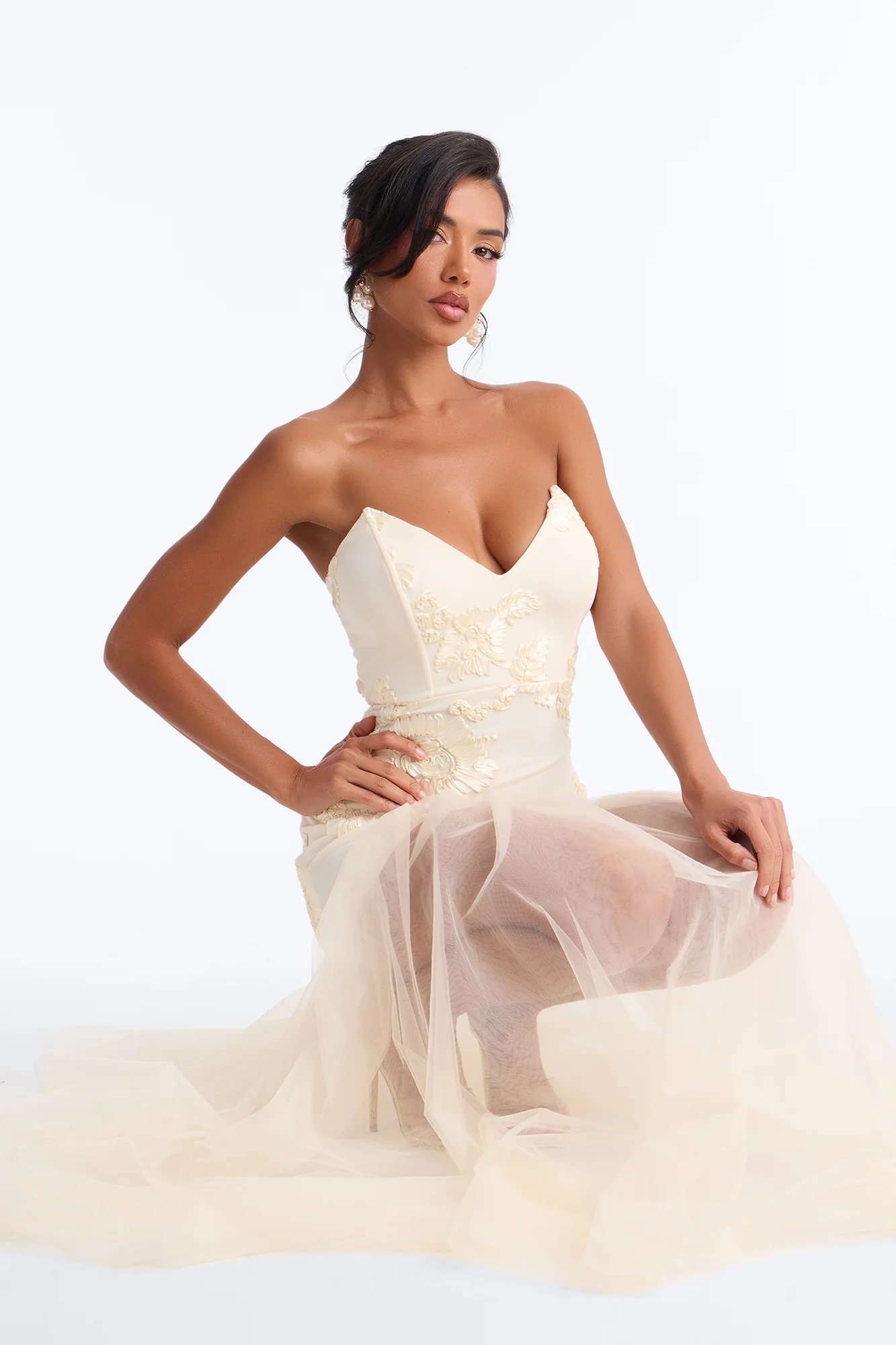 Elena Embroidered Mermaid Gown - White - Image 2