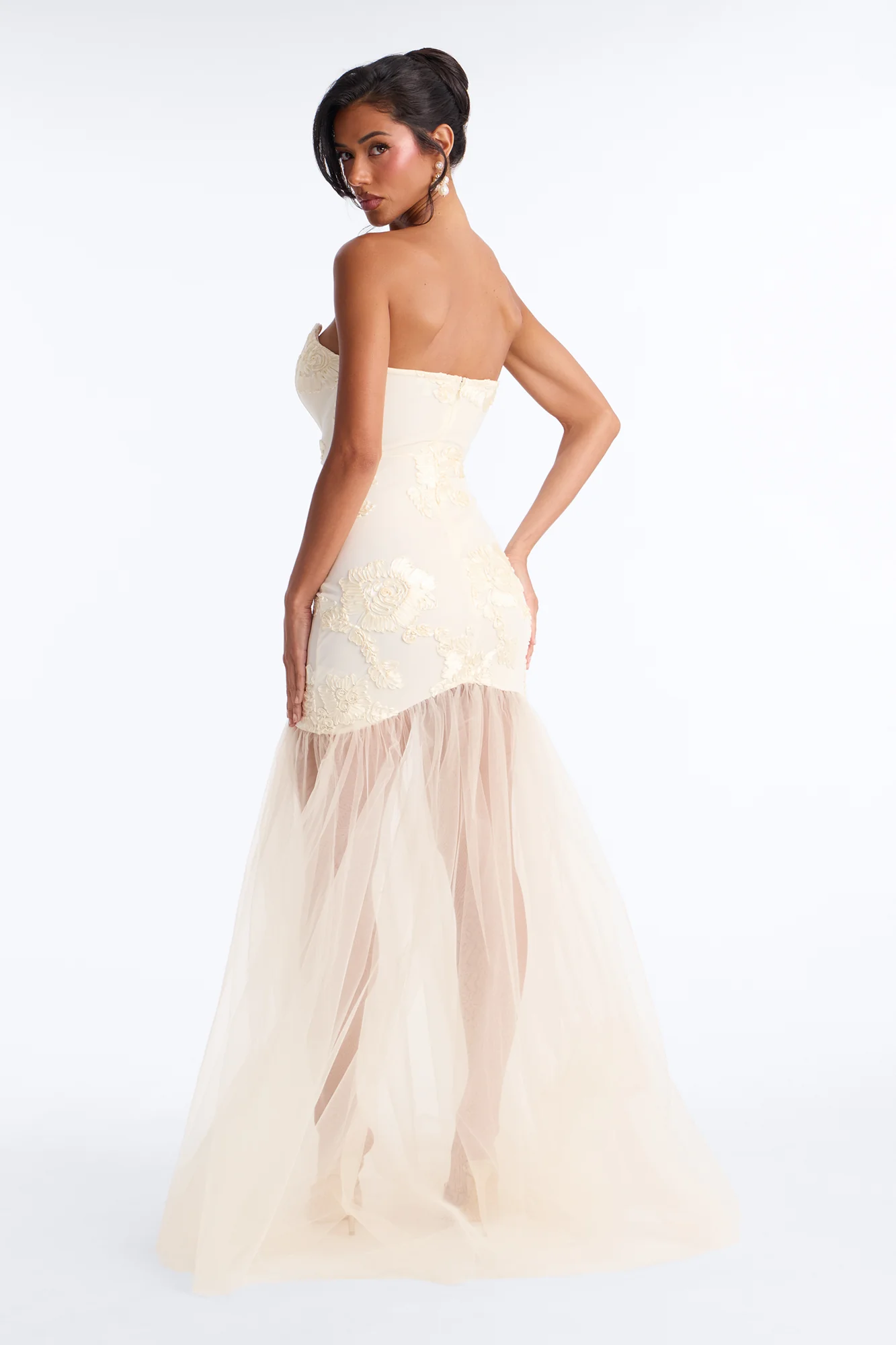 Elena Embroidered Mermaid Gown - White - Image 4