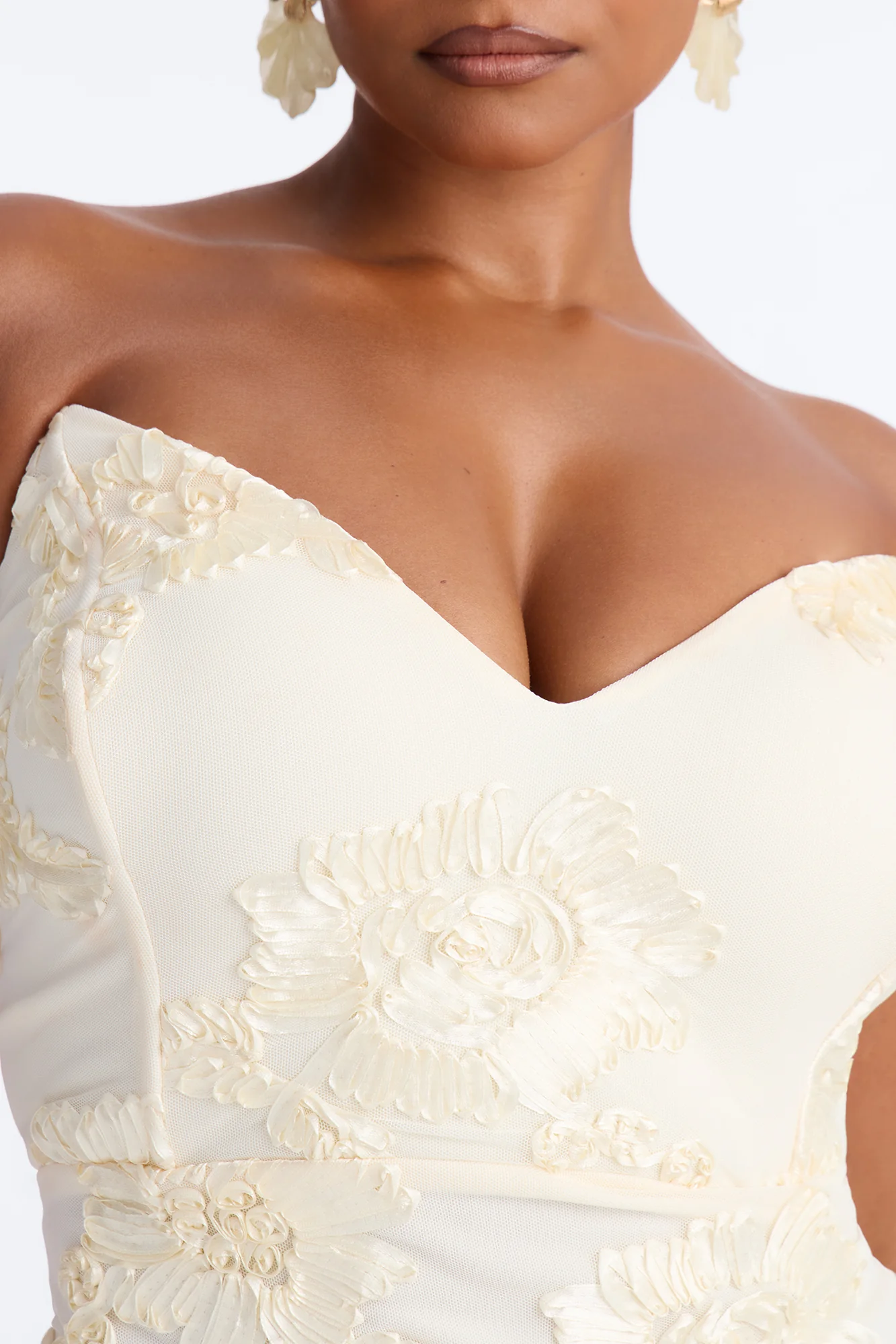 Elena Embroidered Mermaid Gown - White - Image 7