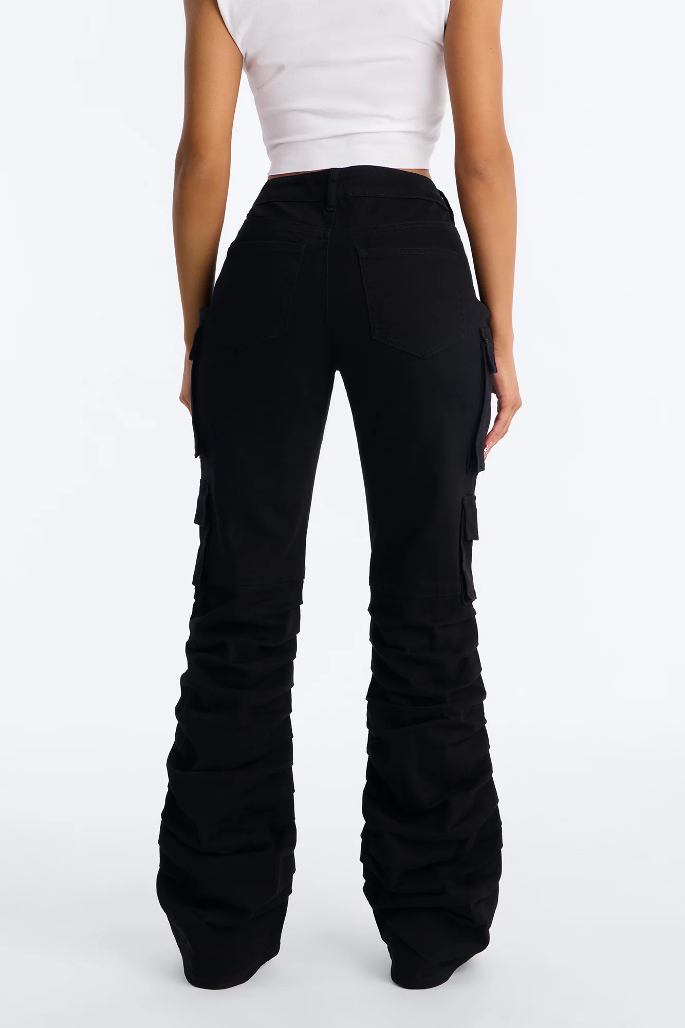 Eliza Low Rise Flare Cargo Stacked Pant 33″ - Black - Image 4