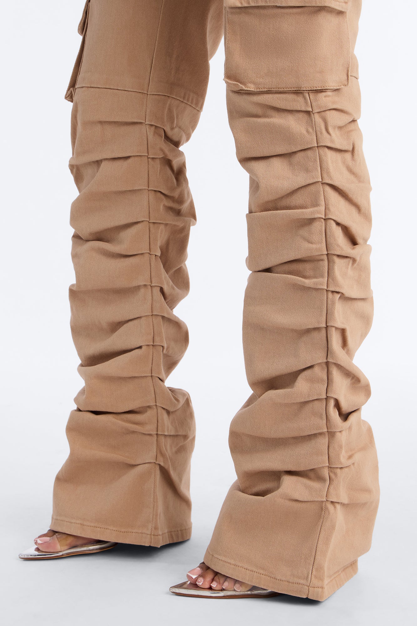 Eliza Low Rise Flare Cargo Stacked Pant 33″ - Khaki - Image 3