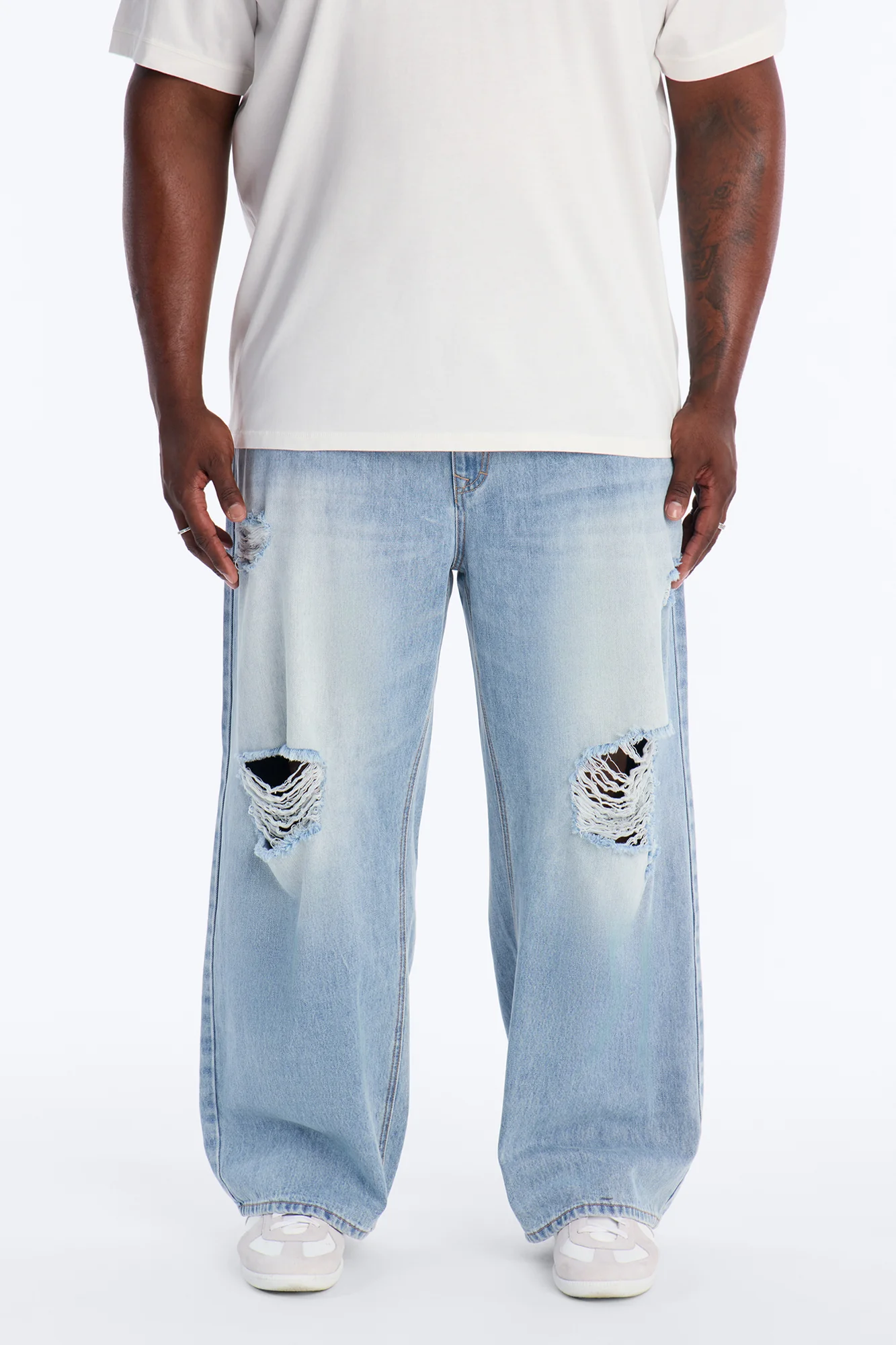 Essential Destroyed Baggy Rigid Jean - Light Blue Wash - Image 4