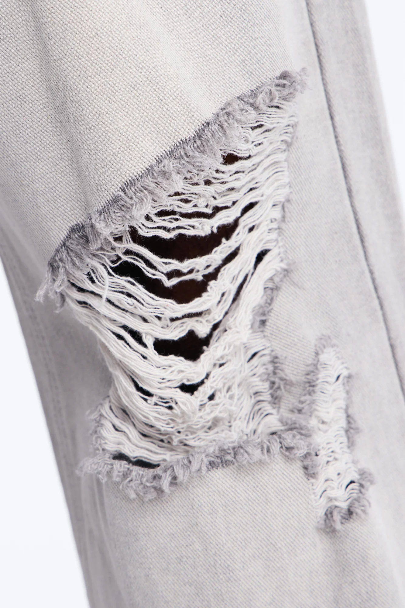 Essential Destroyed Straight Rigid Jean - Grey - Image 4
