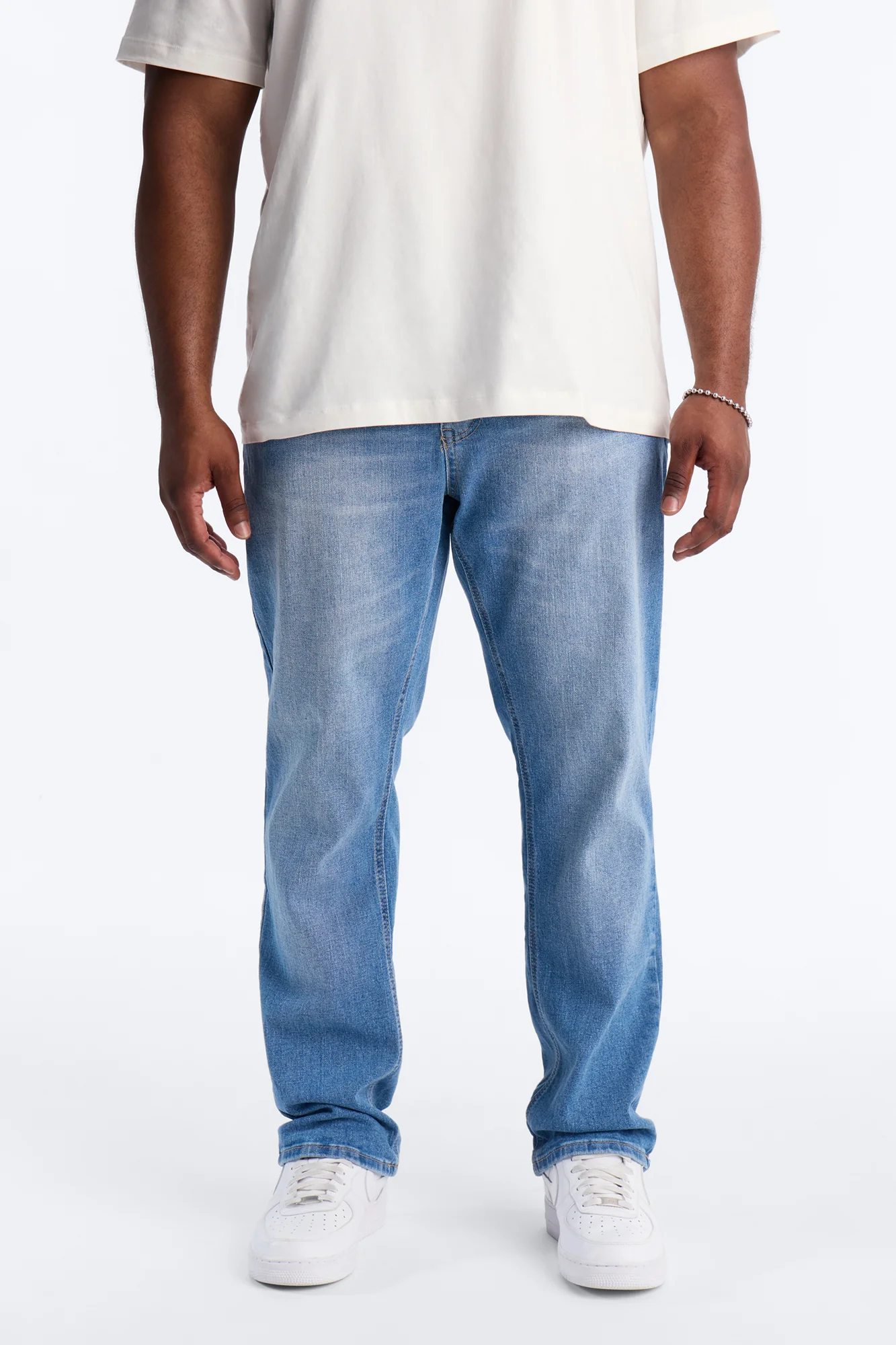 Essential Slim Stretch Jean - Medium Blue Wash - Image 5