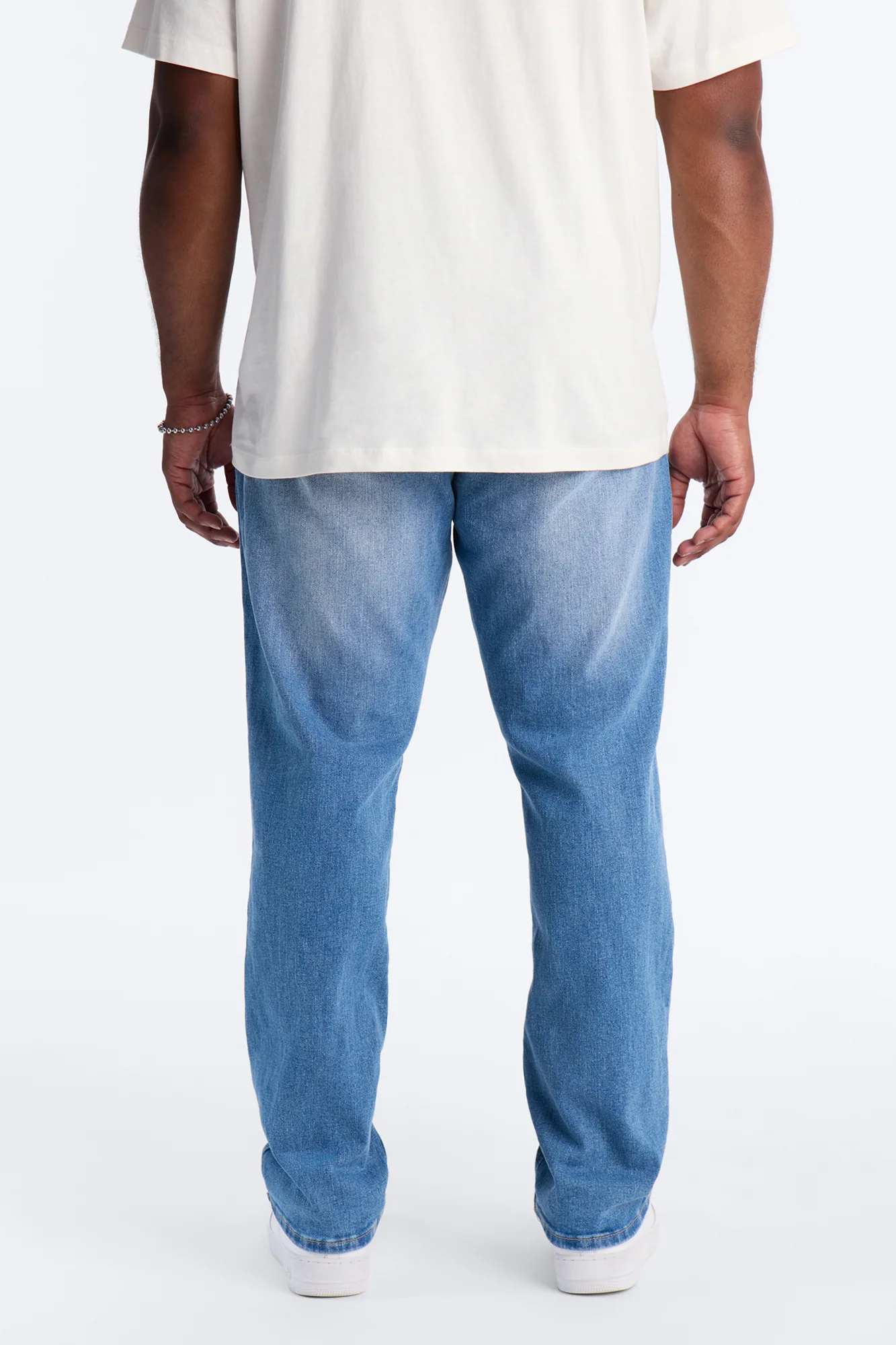 Essential Slim Stretch Jean - Medium Blue Wash - Image 9