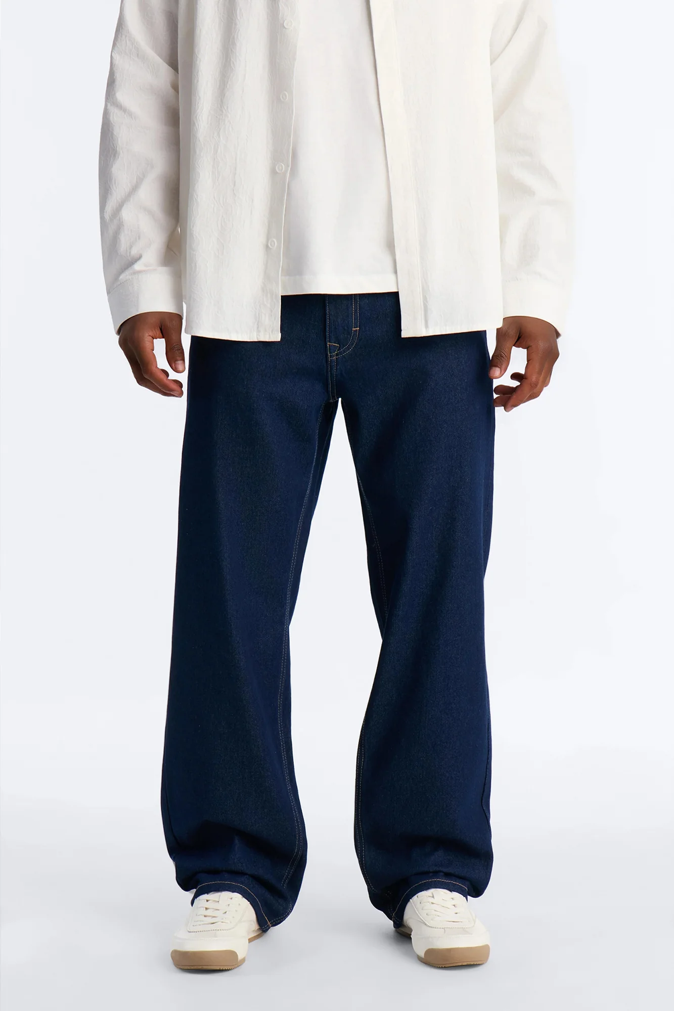 Essential Straight Rigid Jean - Indigo