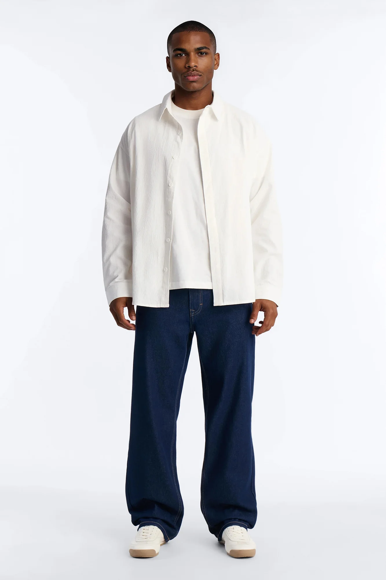 Essential Straight Rigid Jean - Indigo - Image 2