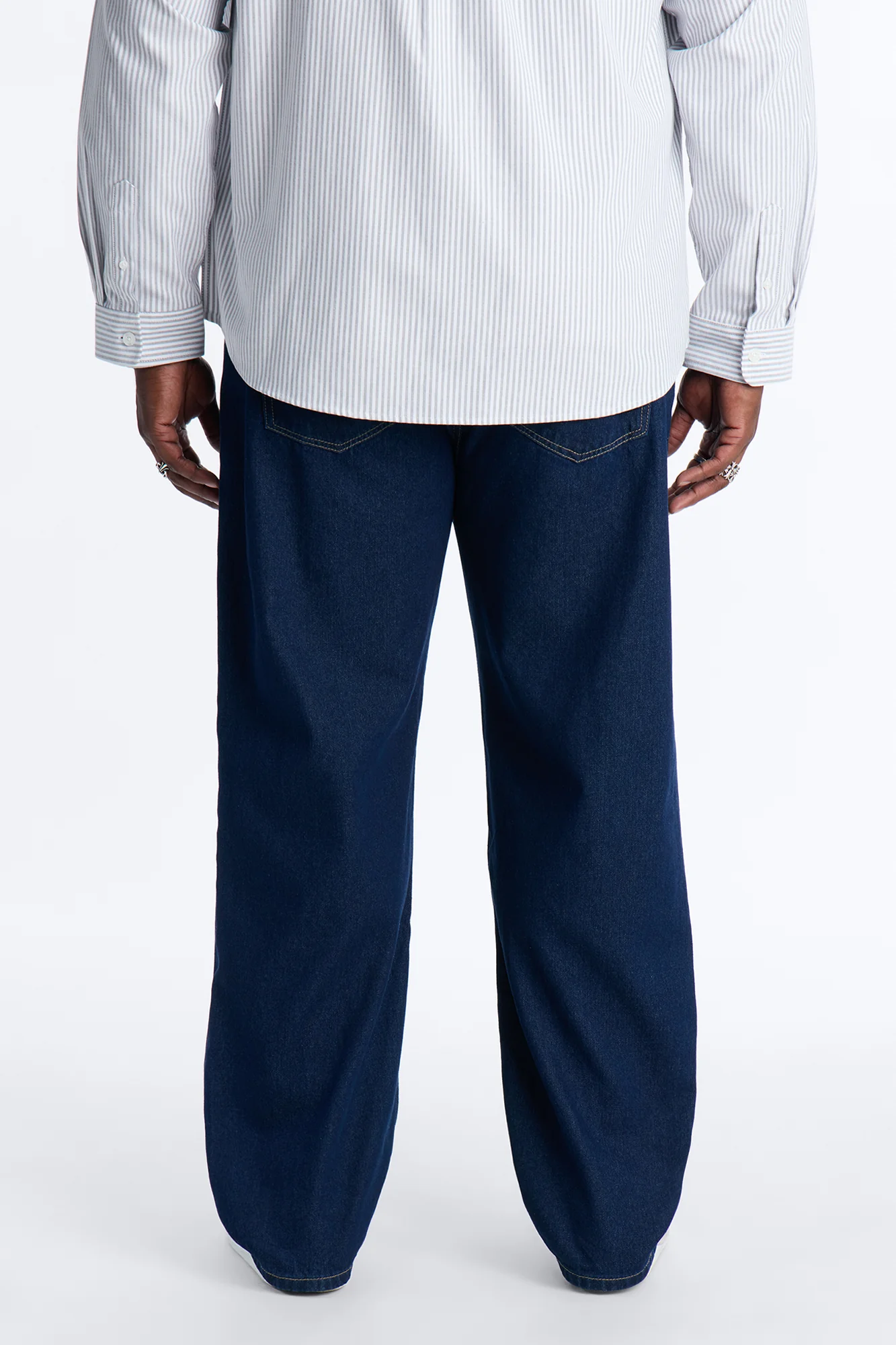 Essential Straight Rigid Jean - Indigo - Image 8