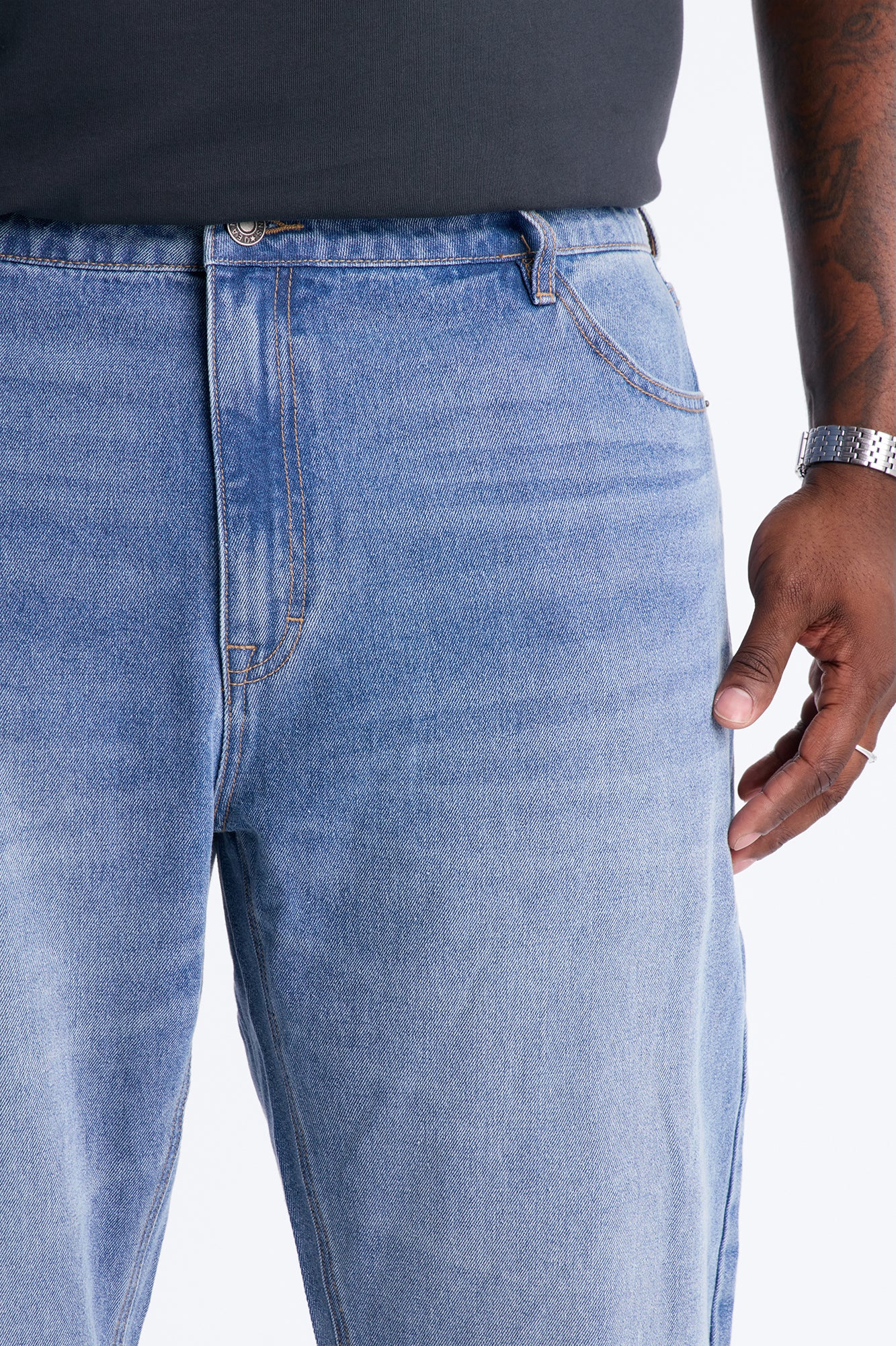 Essential Straight Rigid Jean - Medium Blue Wash - Image 7
