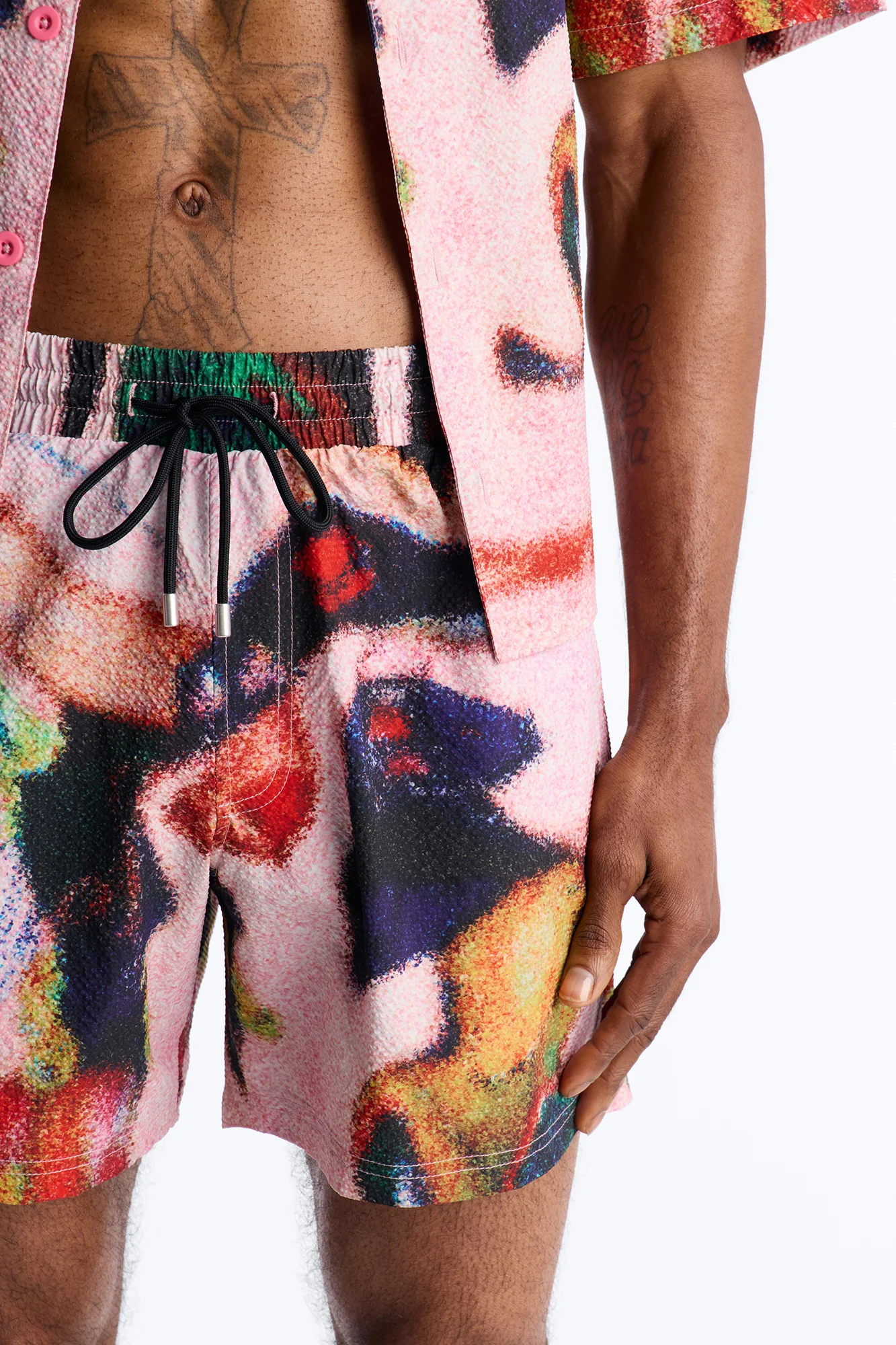 Euphoric Blur Seersucker Swim Trunk 6″ - Multi Color - Image 3