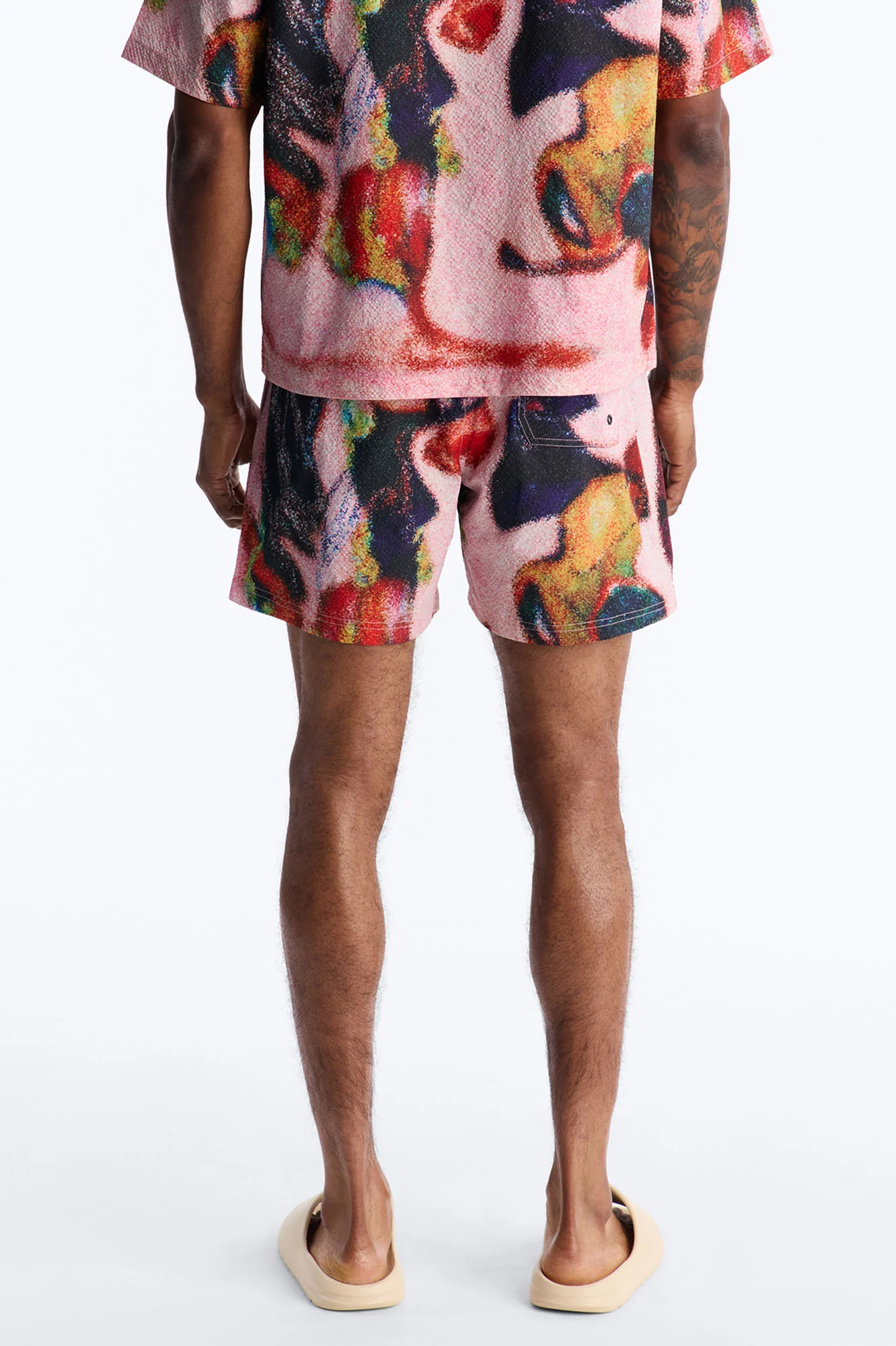Euphoric Blur Seersucker Swim Trunk 6″ - Multi Color - Image 4