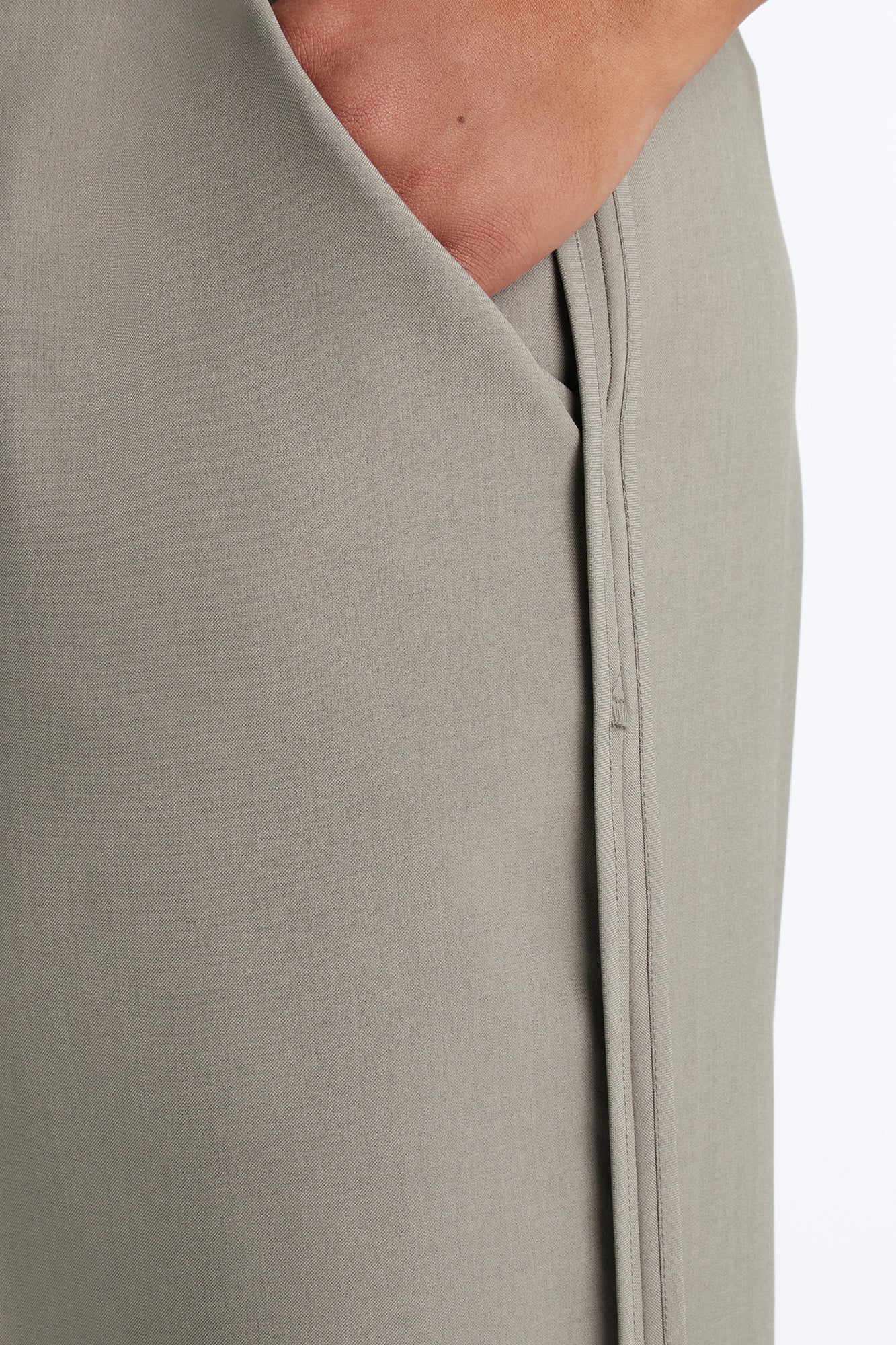 Executive Decisions Cuffed Trouser Pant 32″ - Olive - Image 7