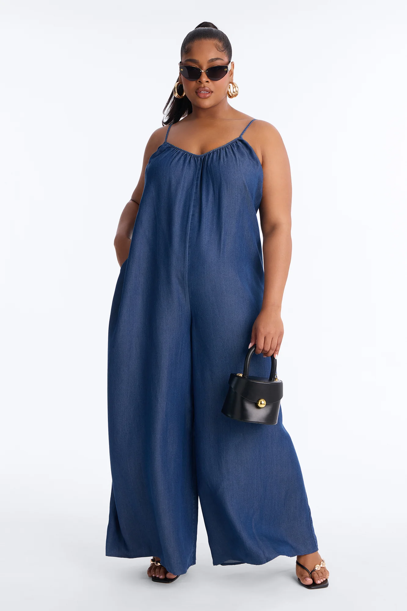 Farmer's Market Strolls Chambray Jumpsuit - Dark Wash - Image 4