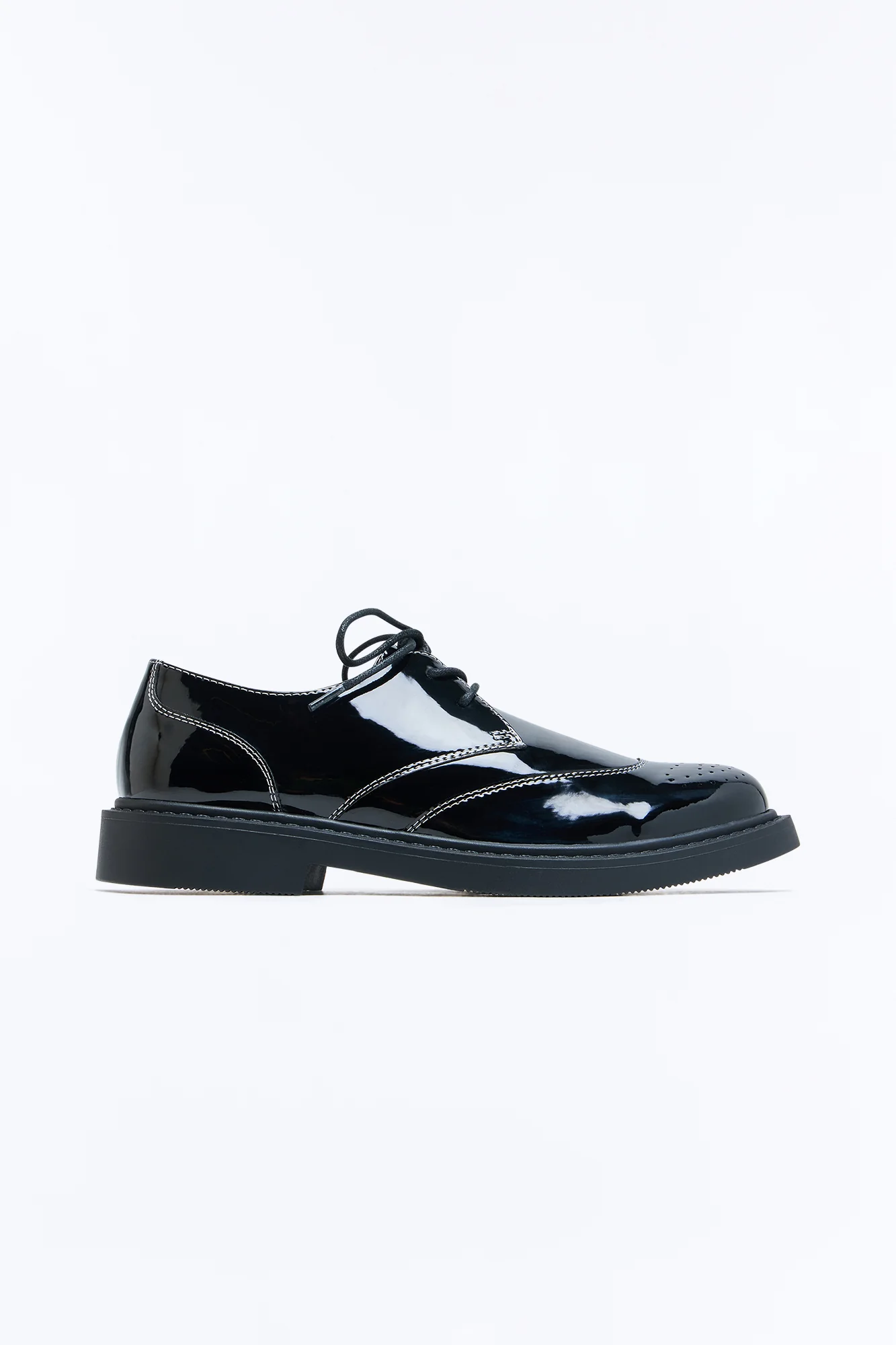 Faux Patent Leather Oxford Lace Up Shoes - Black