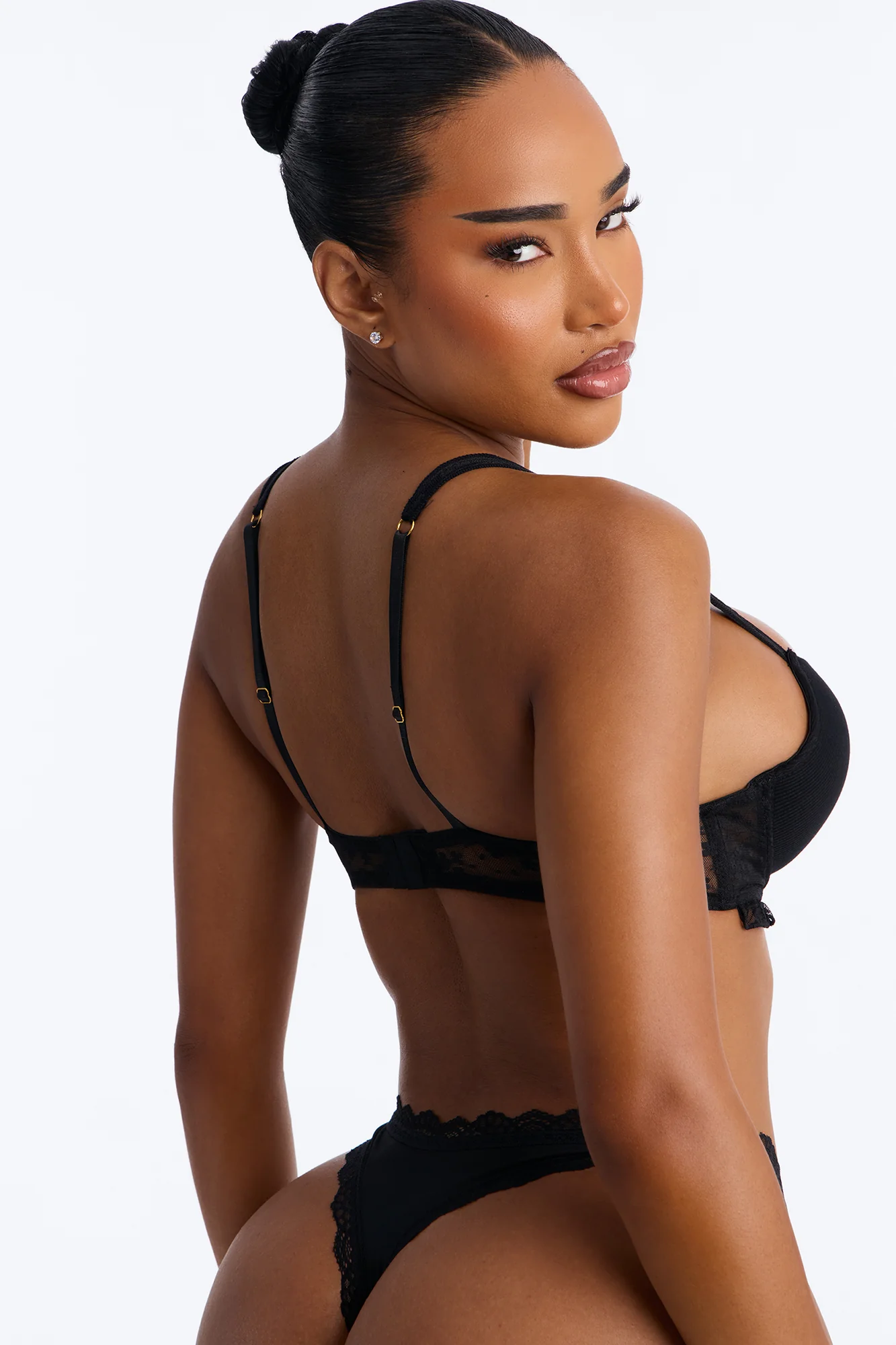 Feel A Way Ribbed Ruffle Lace Push Up Bra - Black - Image 3
