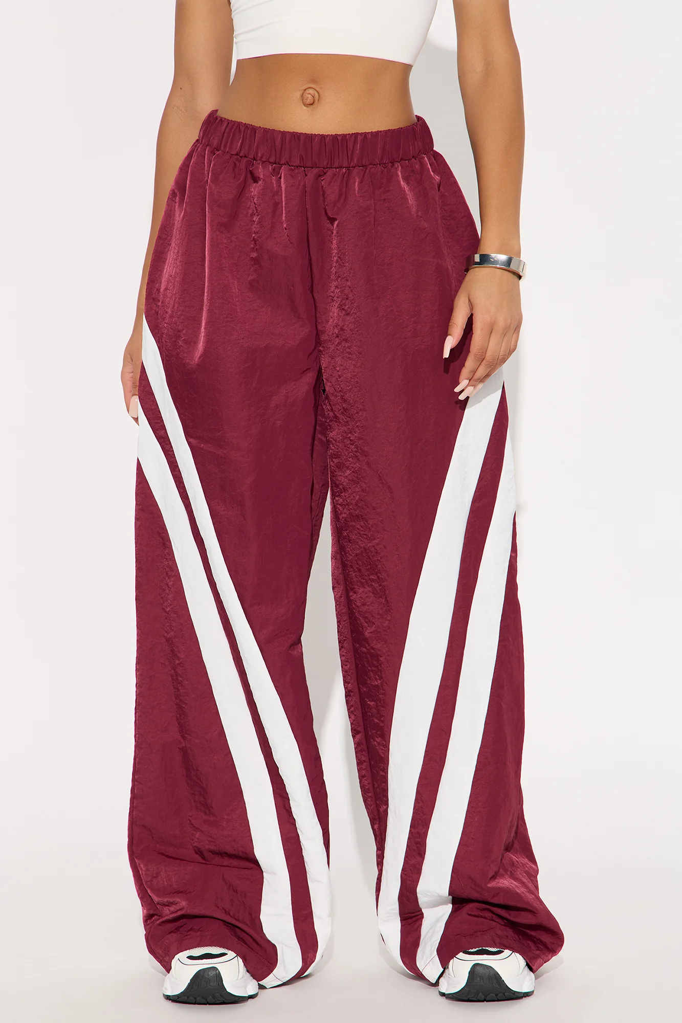 Follow The Curve Windbreaker Track Pant - Burgundy - Image 2
