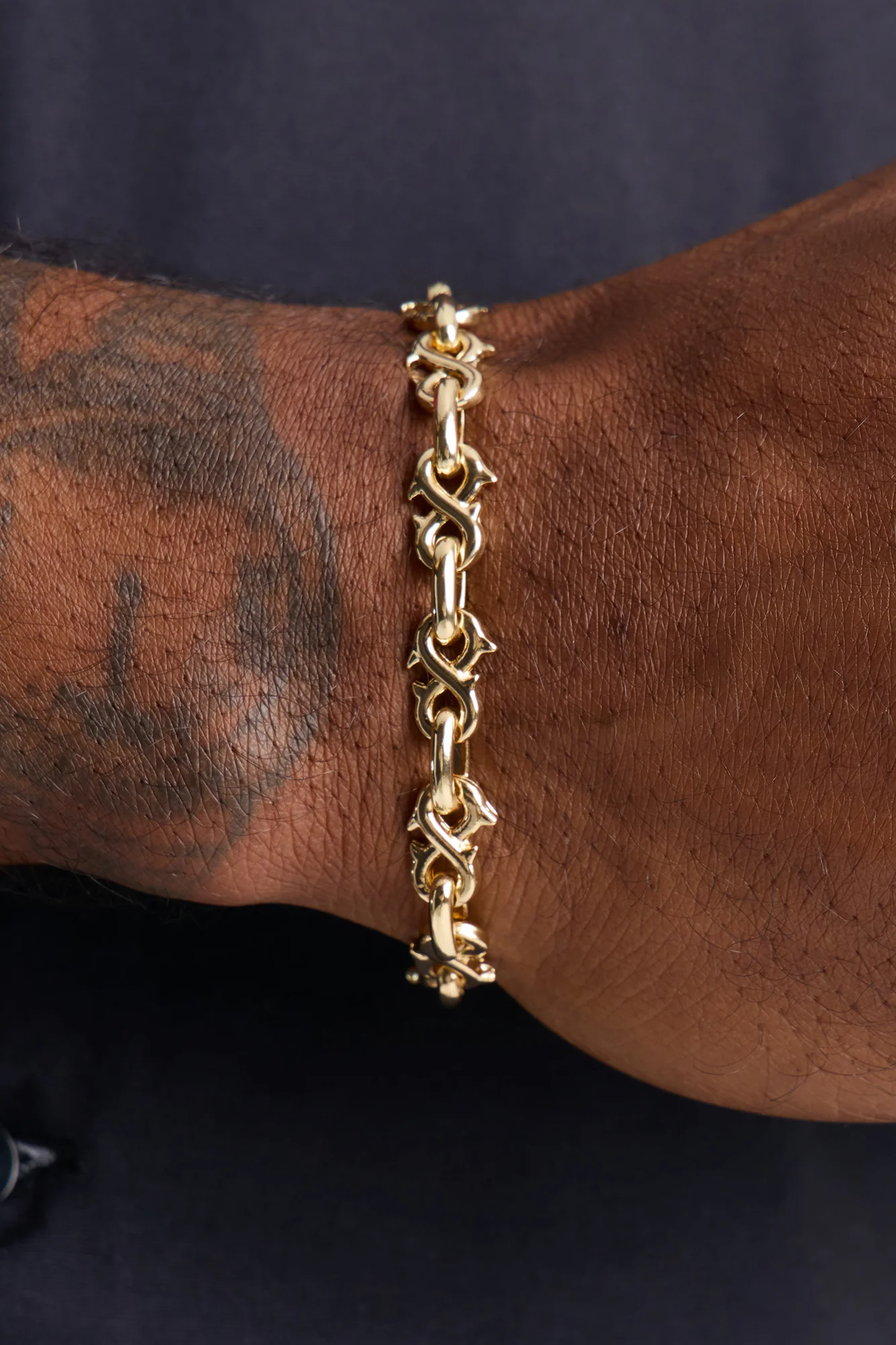 Forever Thorned Links Bracelet - Gold