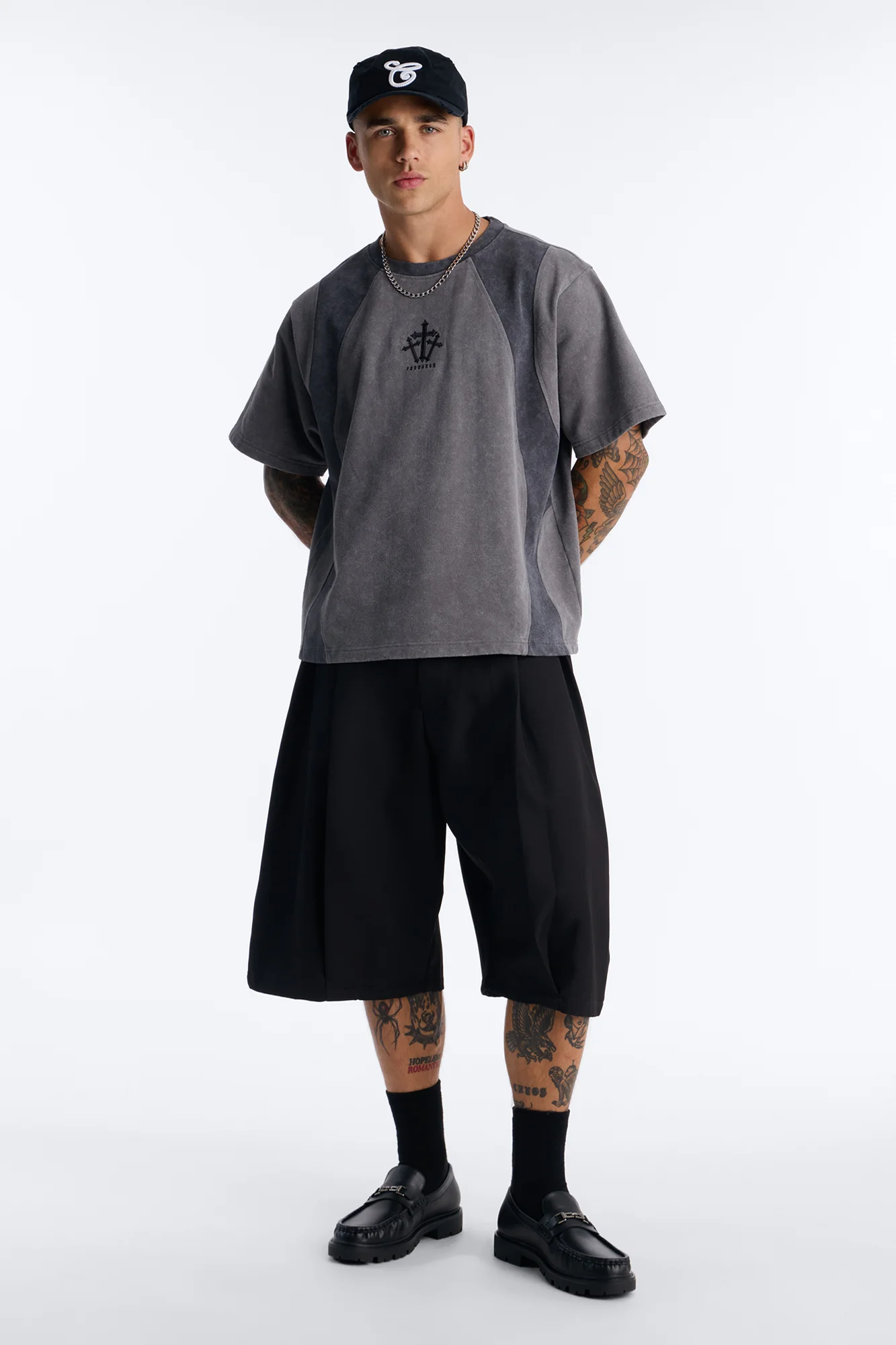 Forsaken Embroidery Paneled Fleece Tee - Grey - Image 2