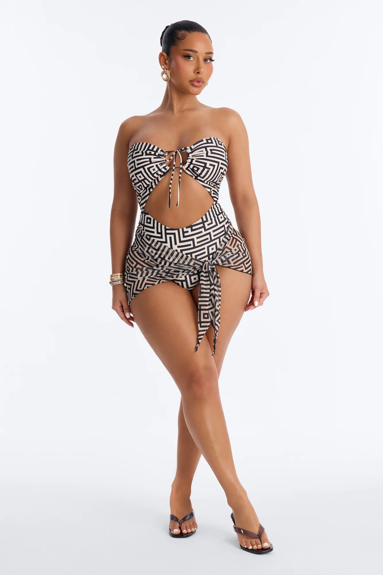 Frida 1 Piece Geometric Print Strapless Swimsuit & Cover Up Mini Skirt - Black/White