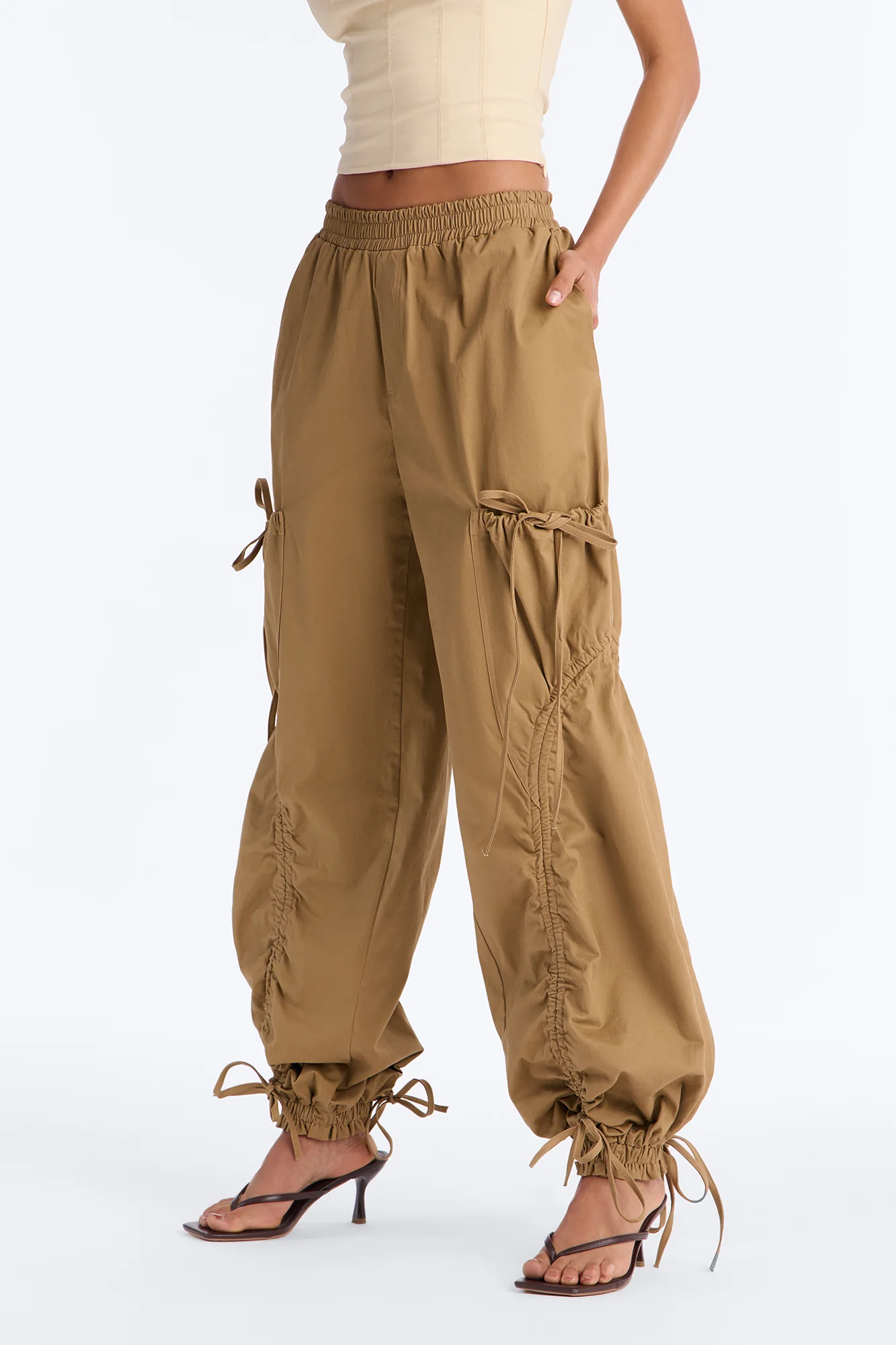 Gemma Low Rise Ruched Jogger Cargo Pant 30″ - Camel