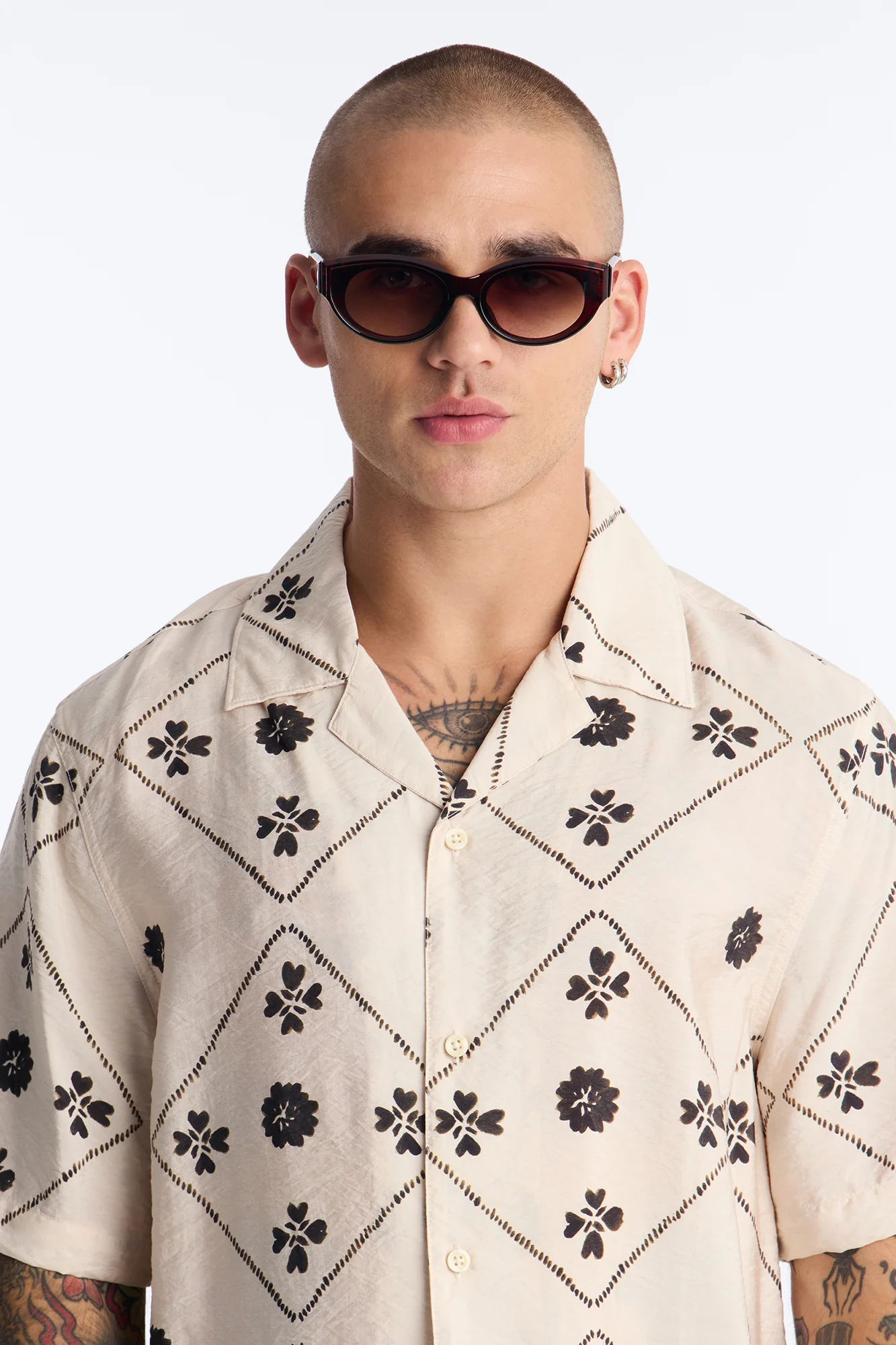 Give Me Fever Circular Sunglasses - Dark Brown - Image 2