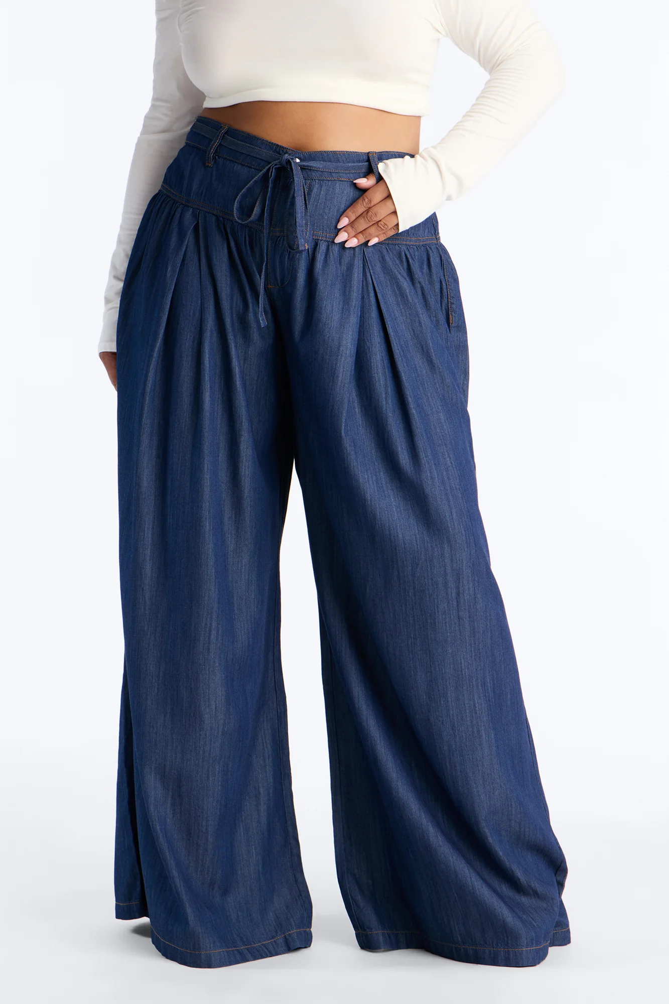 Golden Hour Chambray Tie Waist Pant 33″ - Dark Wash - Image 5