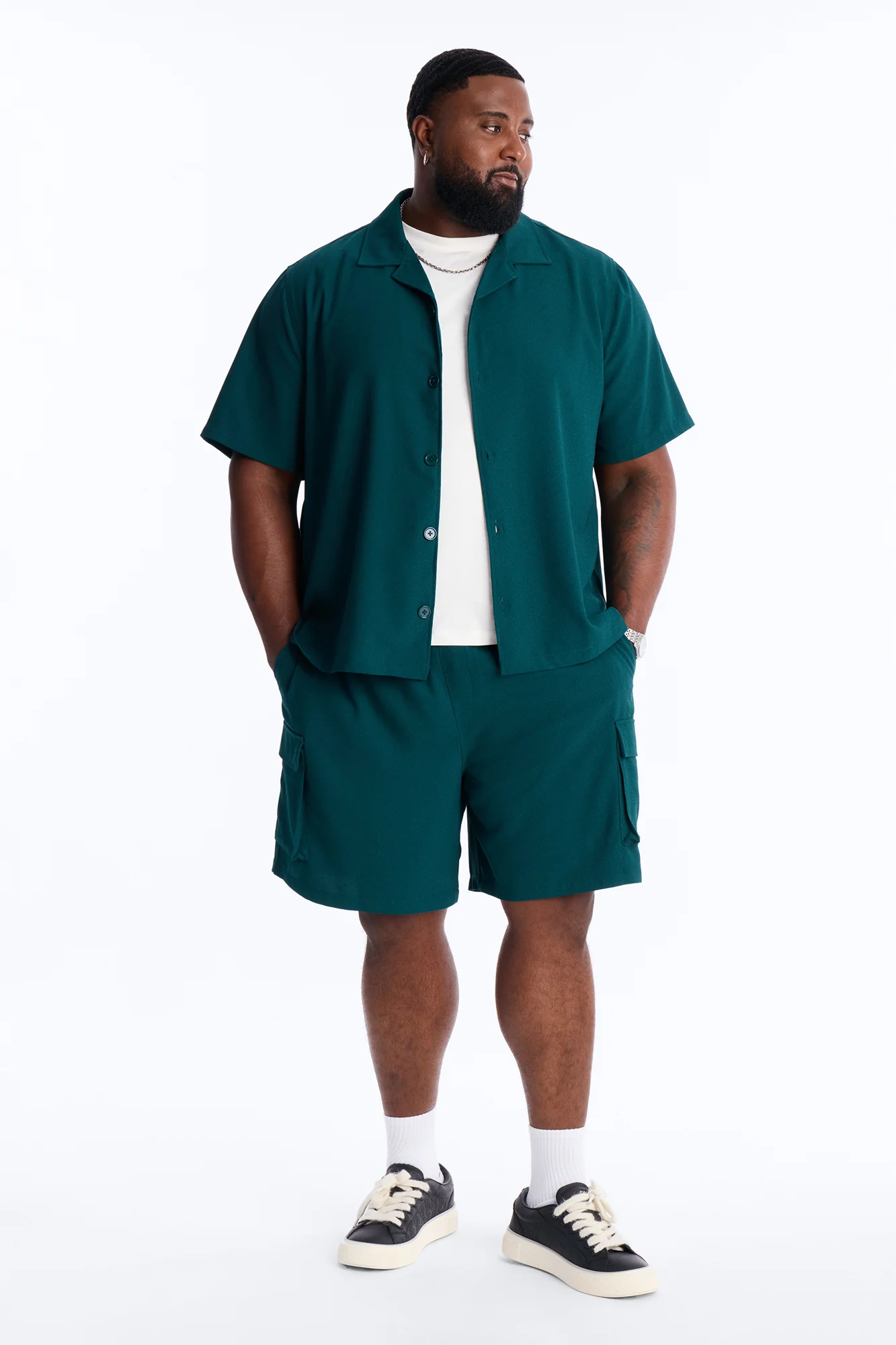 Golden Hour Relaxed Cargo Short - Hunter Green - Image 7
