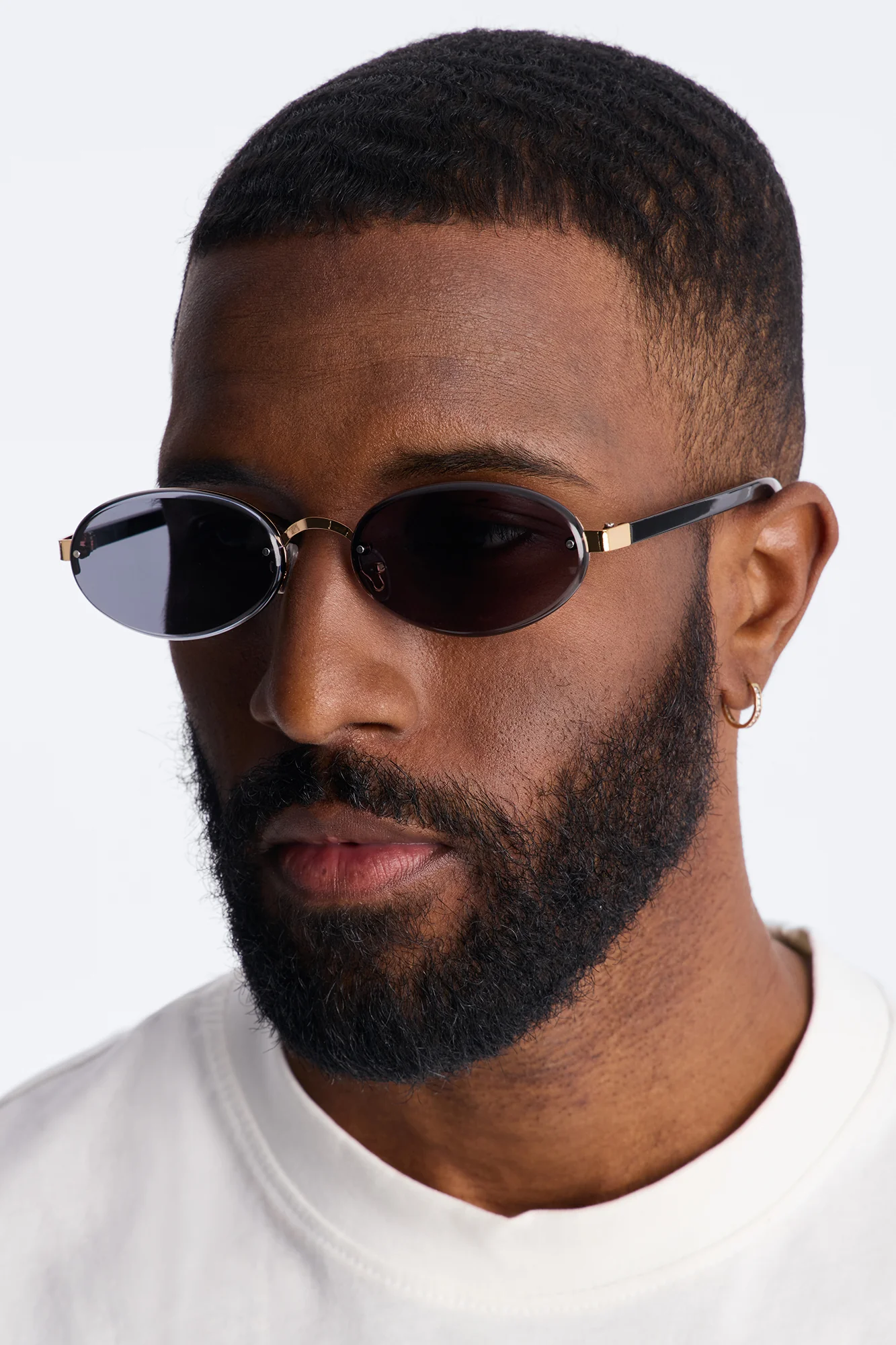 Groovy Curves Sunglasses - Black/Gold - Image 2