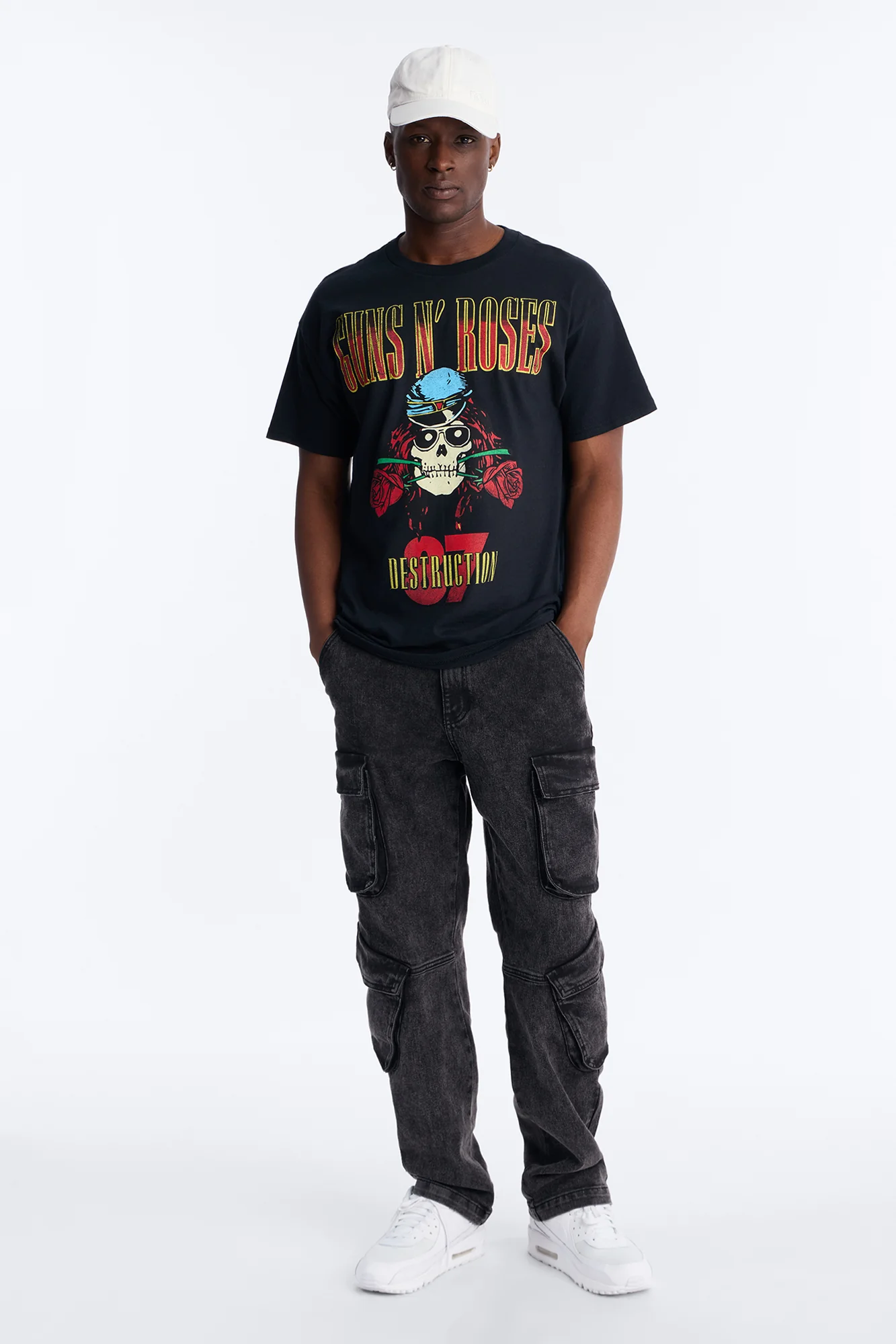 Guns & Roses 1987 European Tour Short Sleeve Tee - Black - Image 2