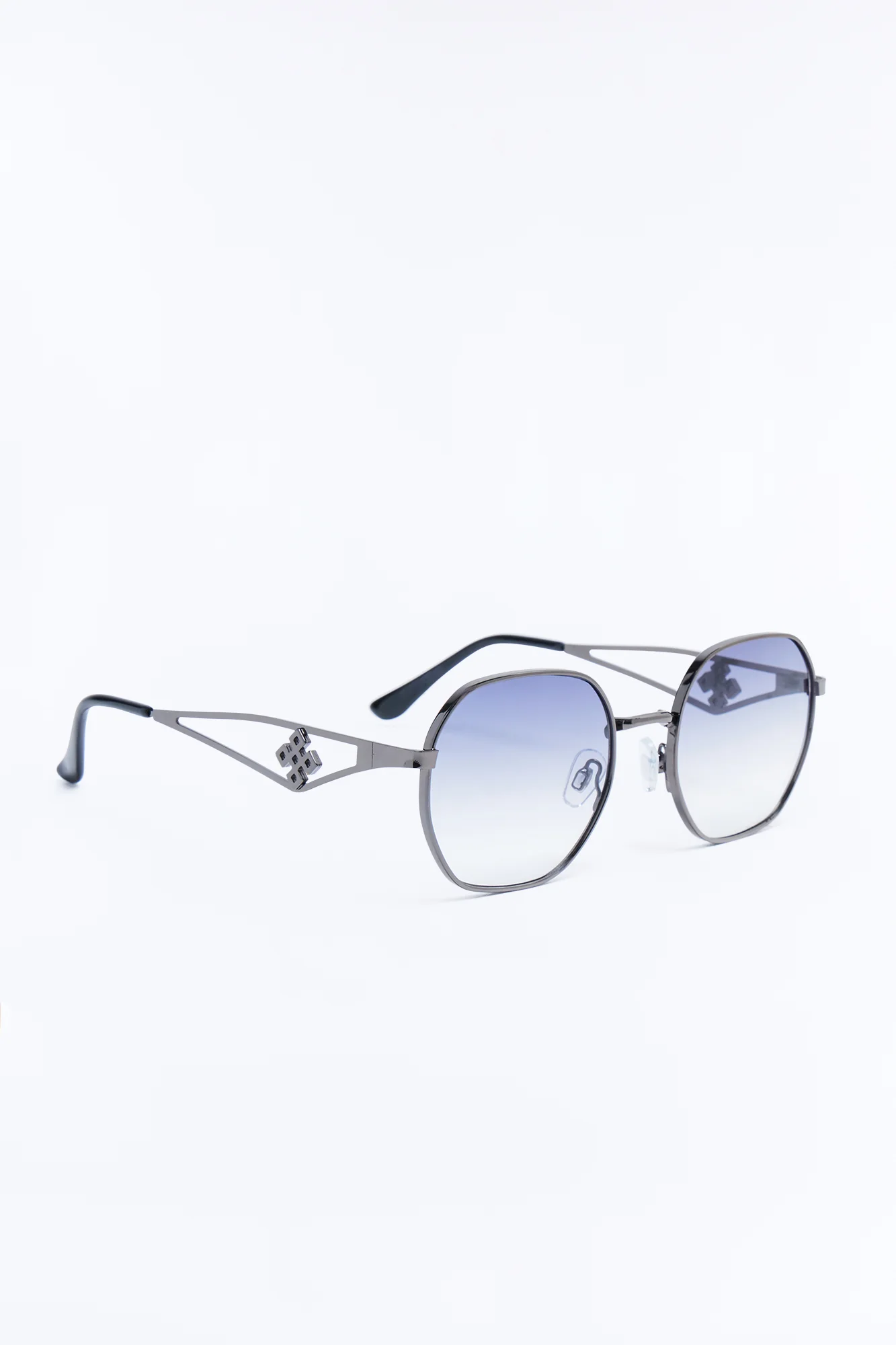 Hard To Forget You Sunglasses - Black - Image 4